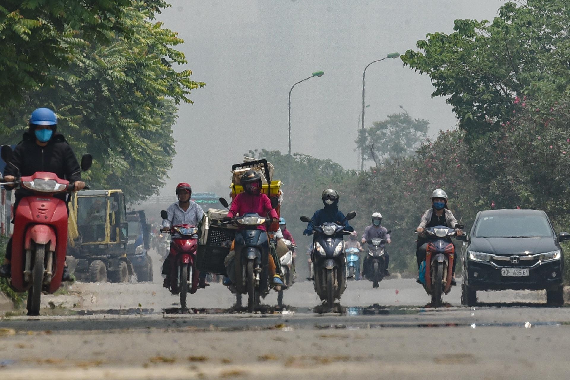 nang nong o ha noi anh 3