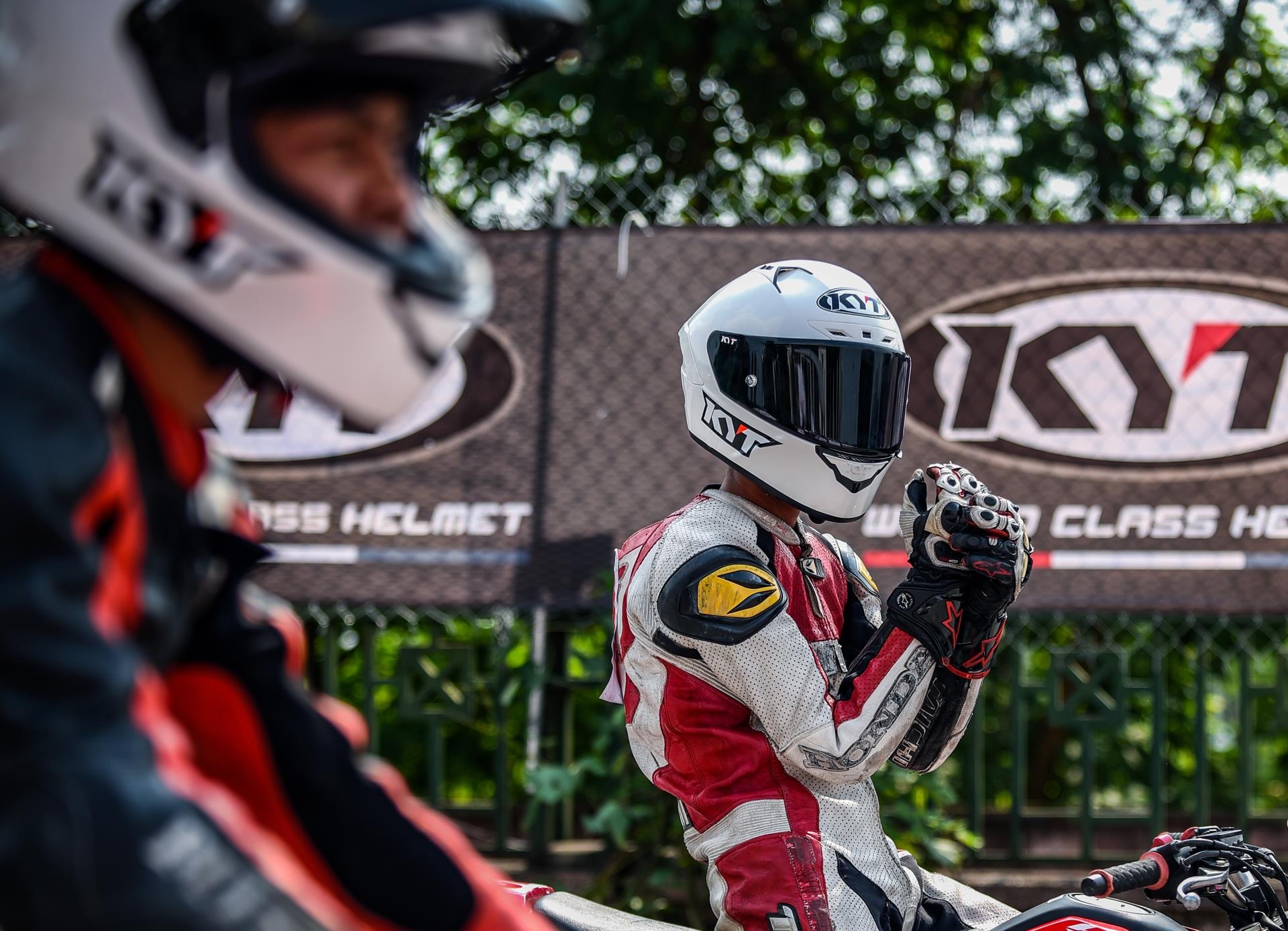 dua xe may o Ha Noi anh 3