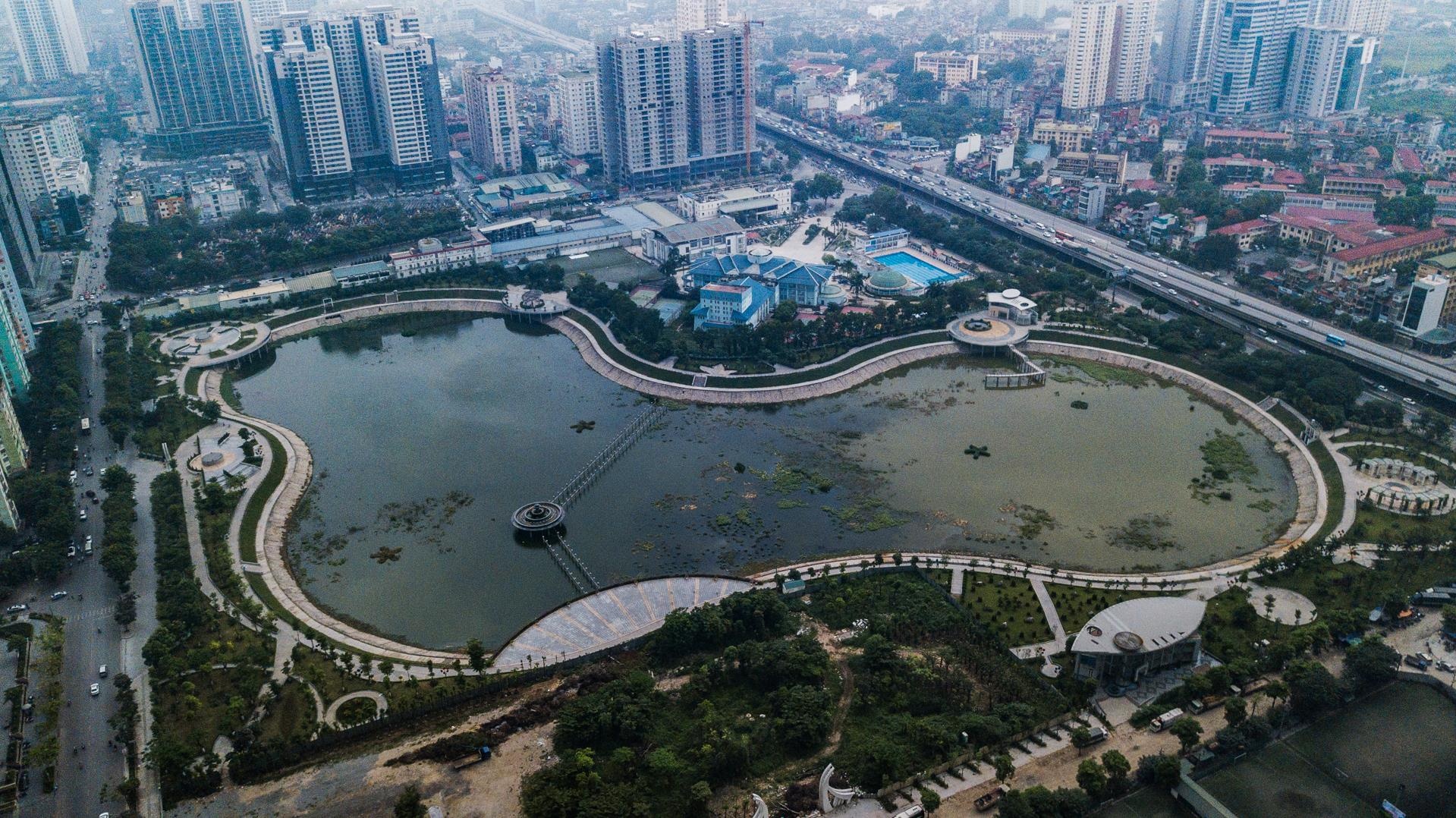 ho dieu hoa bi o nhiem anh 1