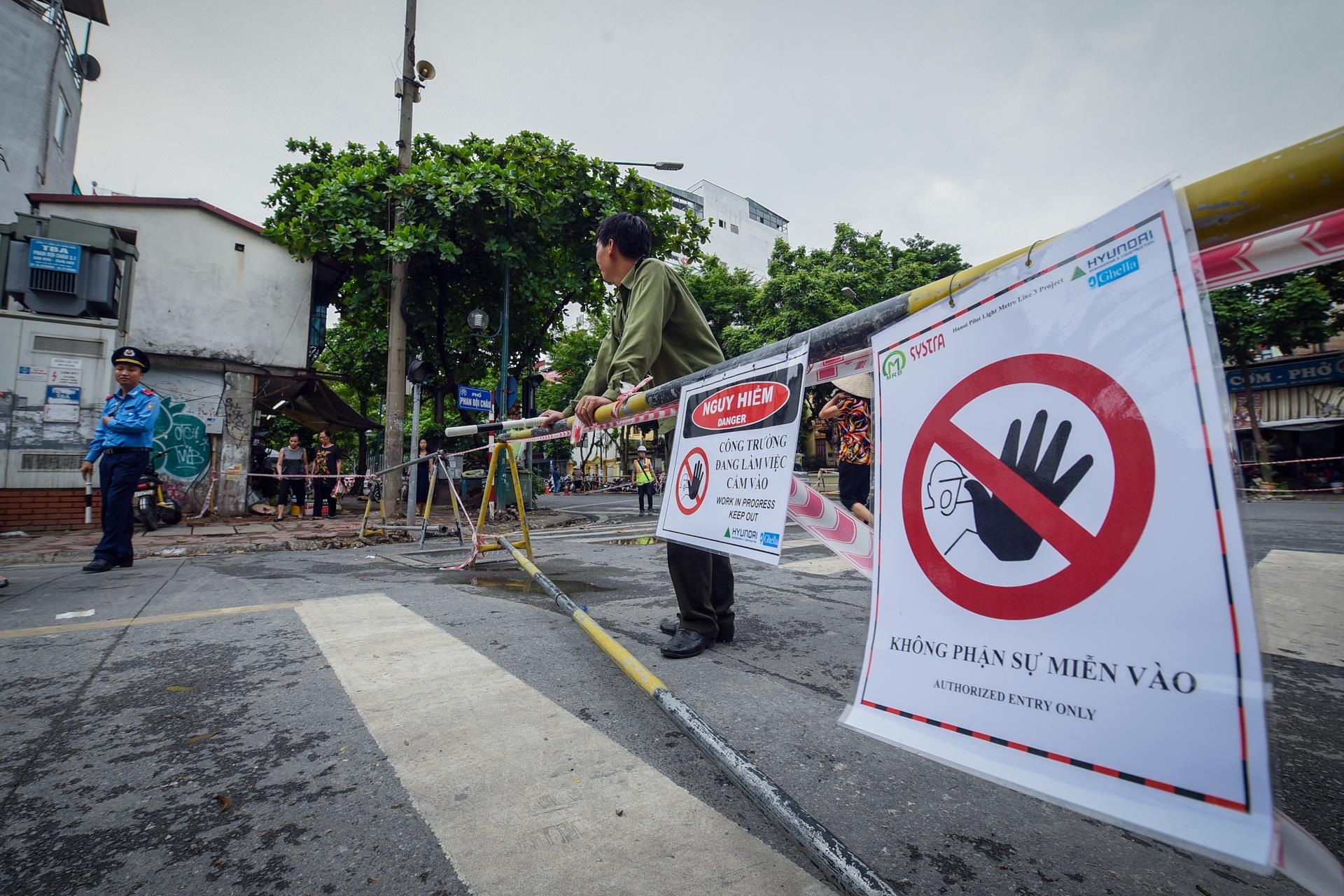 rao duong trung tam Ha Noi lam nha ga metro anh 8