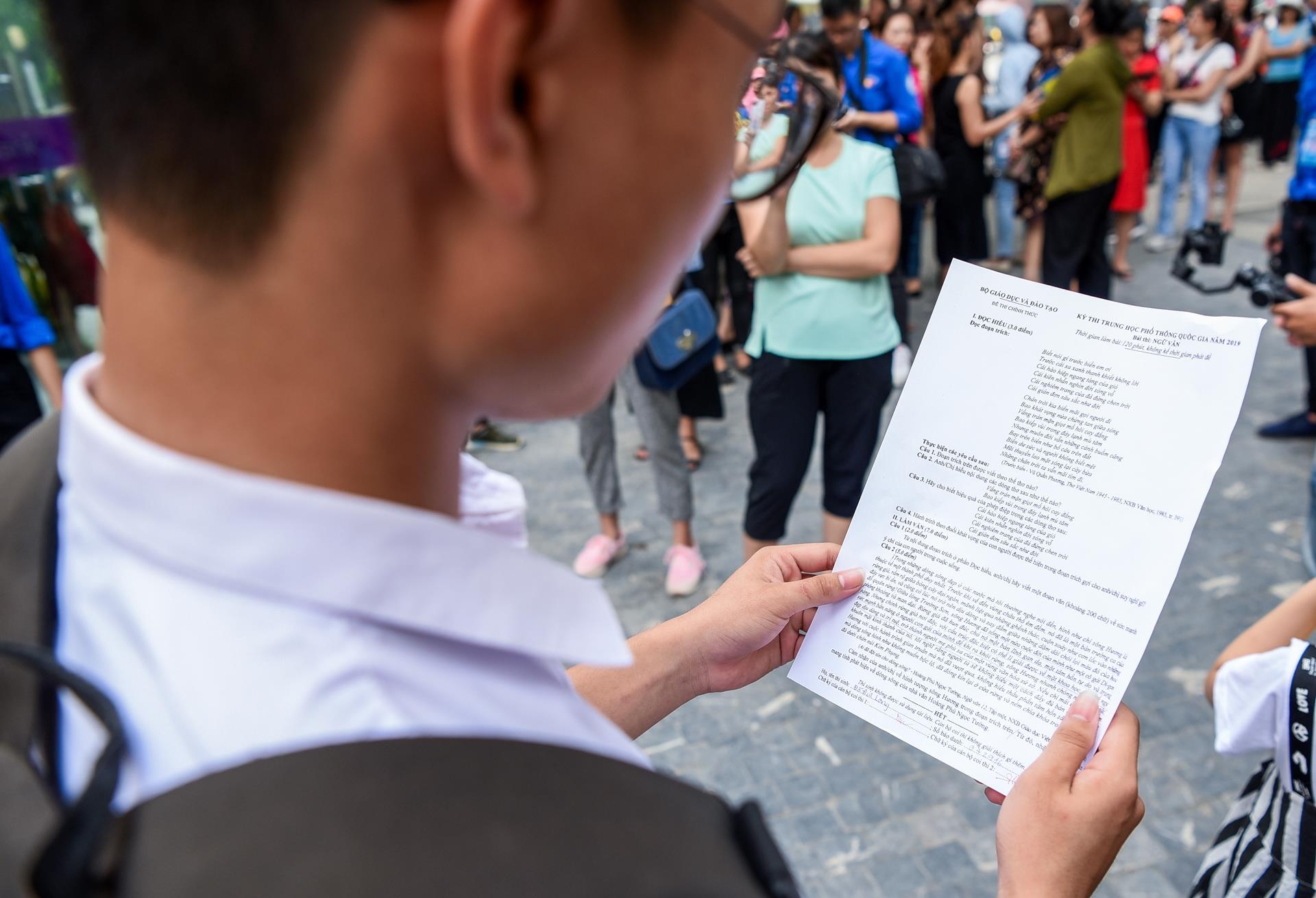 thi tot nghiep thpt 2019 anh 7