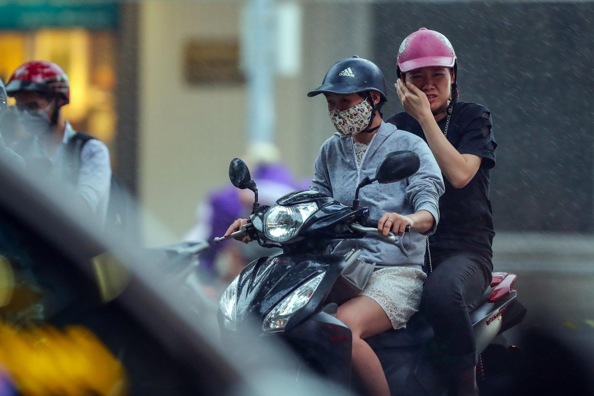 bão số 2 hà nội ảnh 5 bao so 2 ha noi anh 5