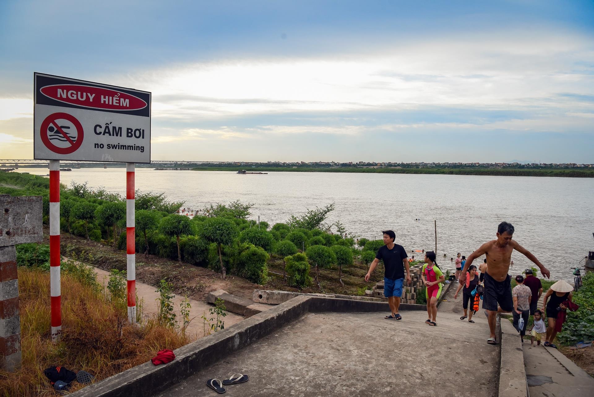 bai tam tu phat o ha noi anh 4
