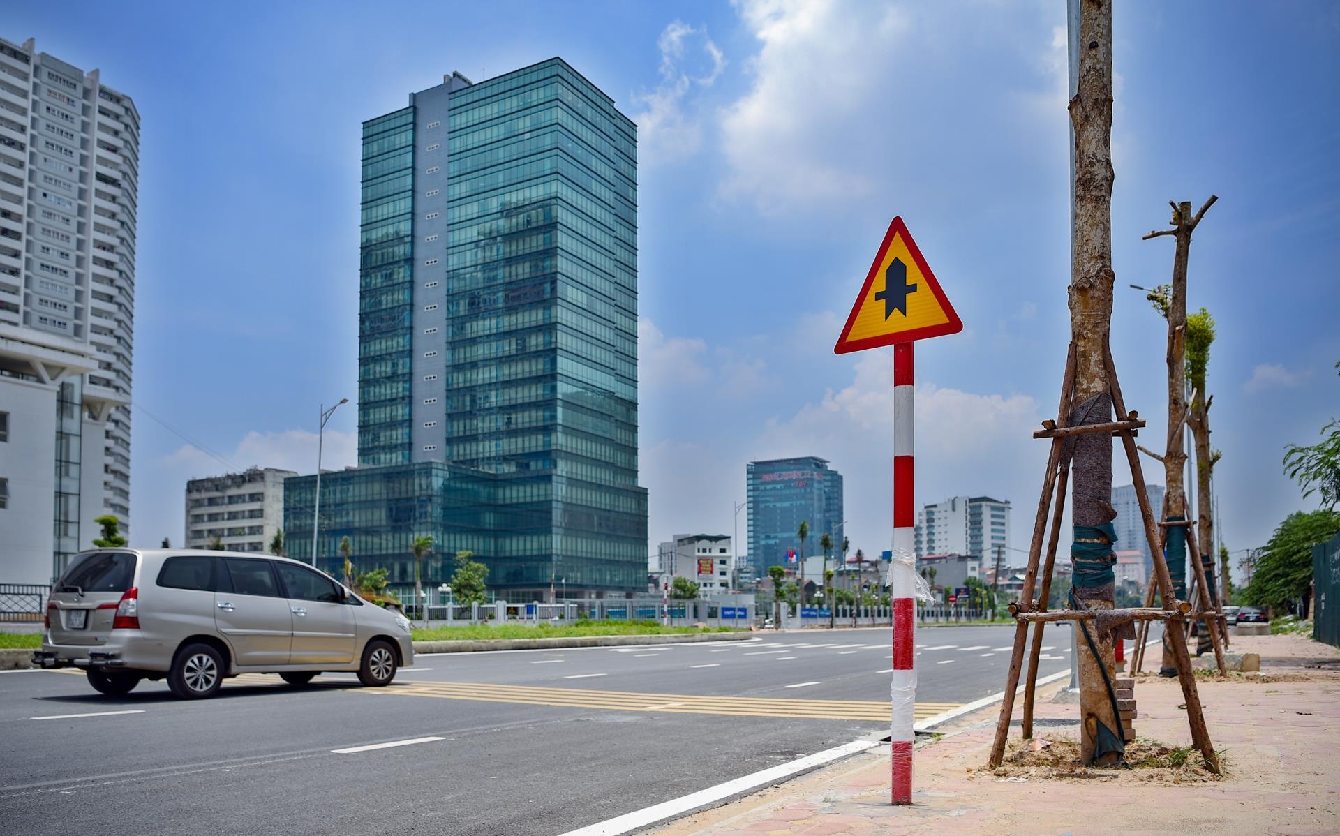 thong xe tuyen duong 8 lan o ha noi anh 8