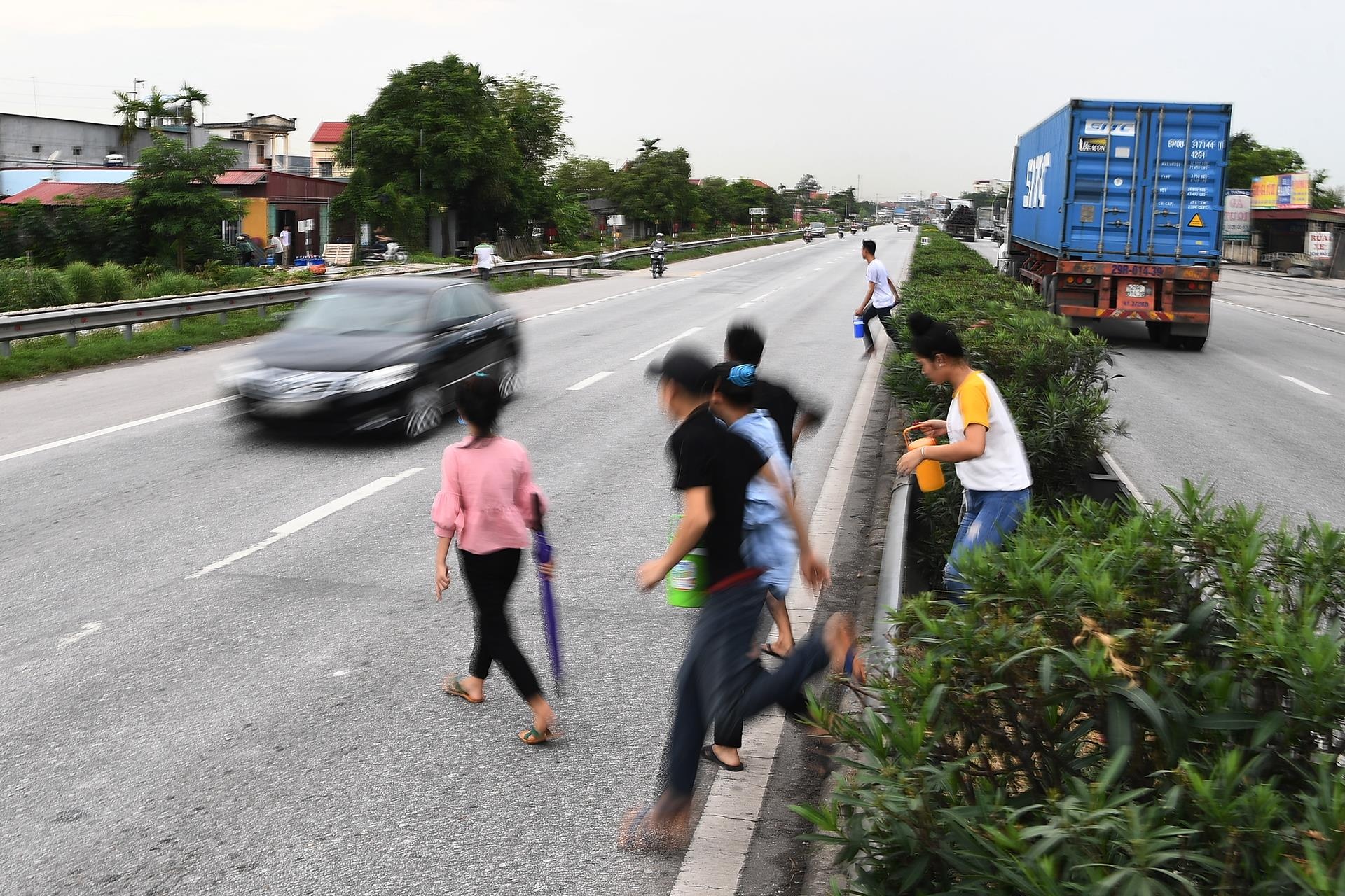 tai nan giao thong quoc lo 5 anh 8