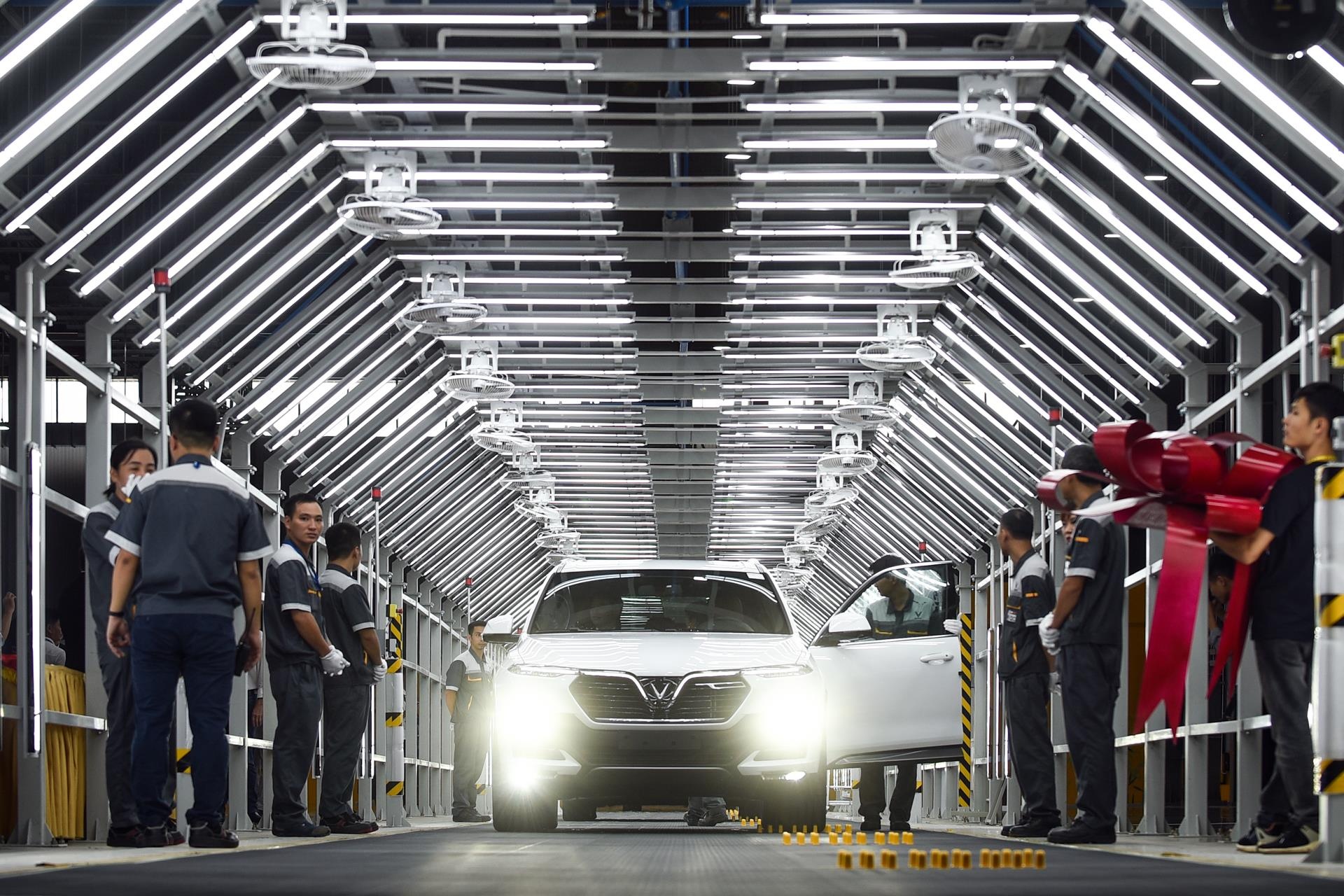 VinFast Lux ảnh 8 VinFast Lux anh 8