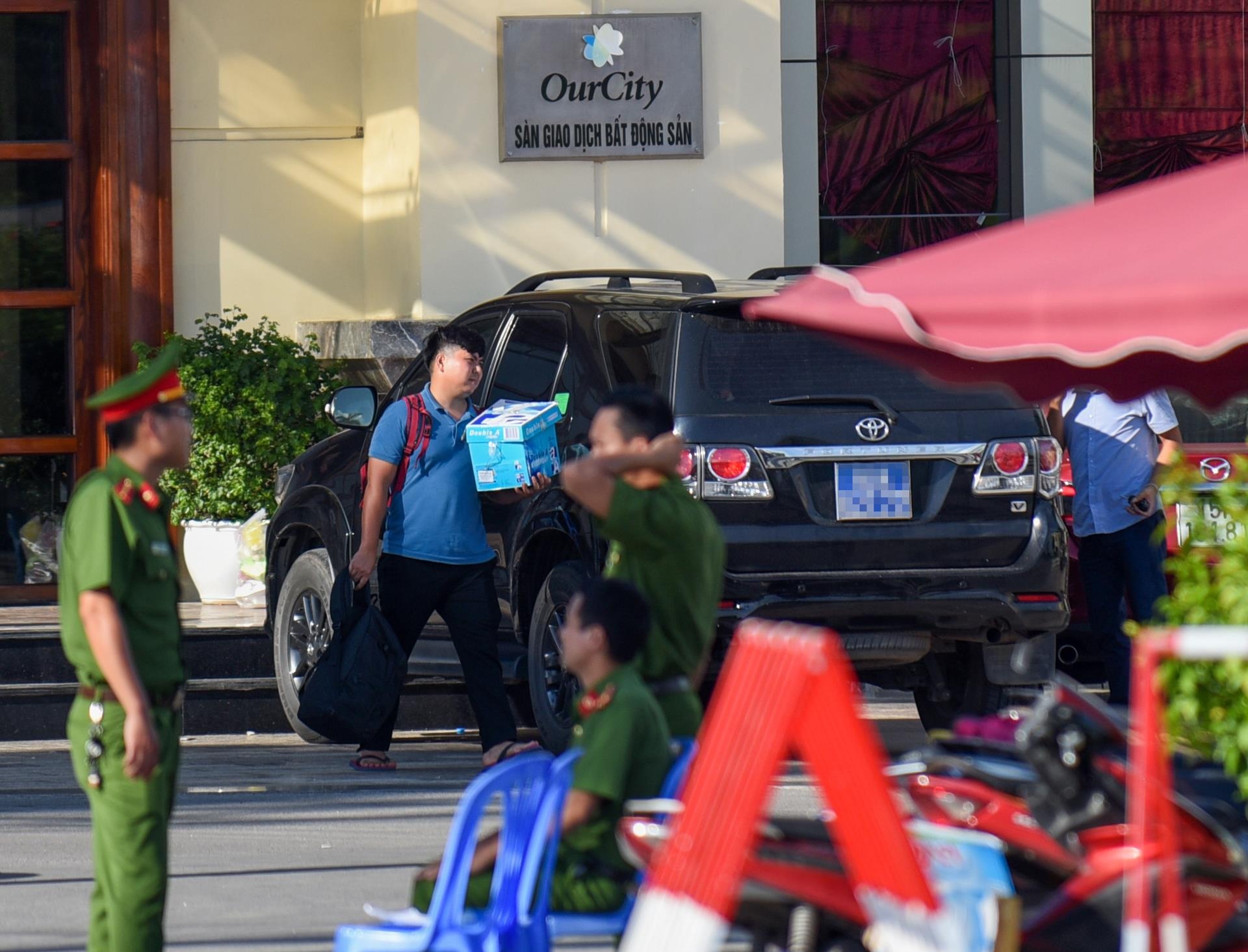 duong day danh bac qua mang anh 10