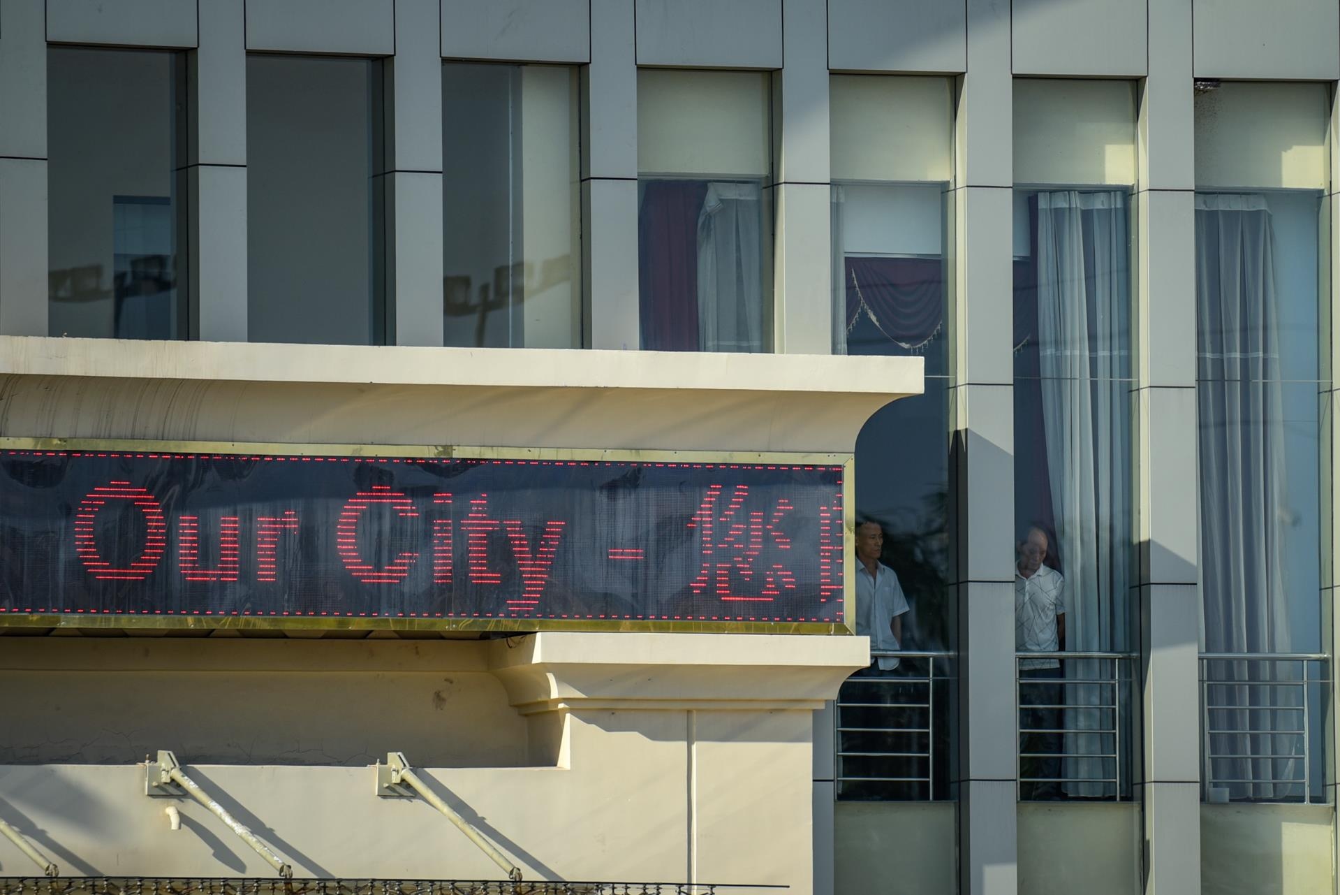 duong day danh bac qua mang anh 12