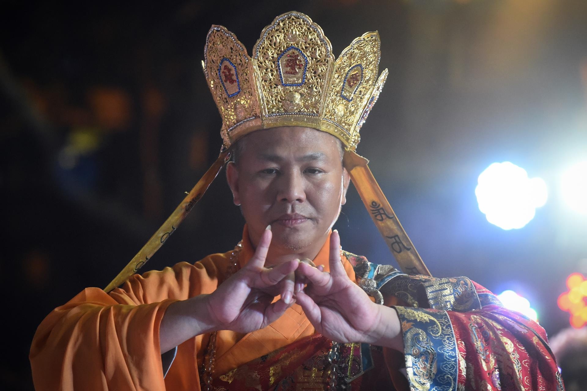 cuop loc ram thang 7 anh 5