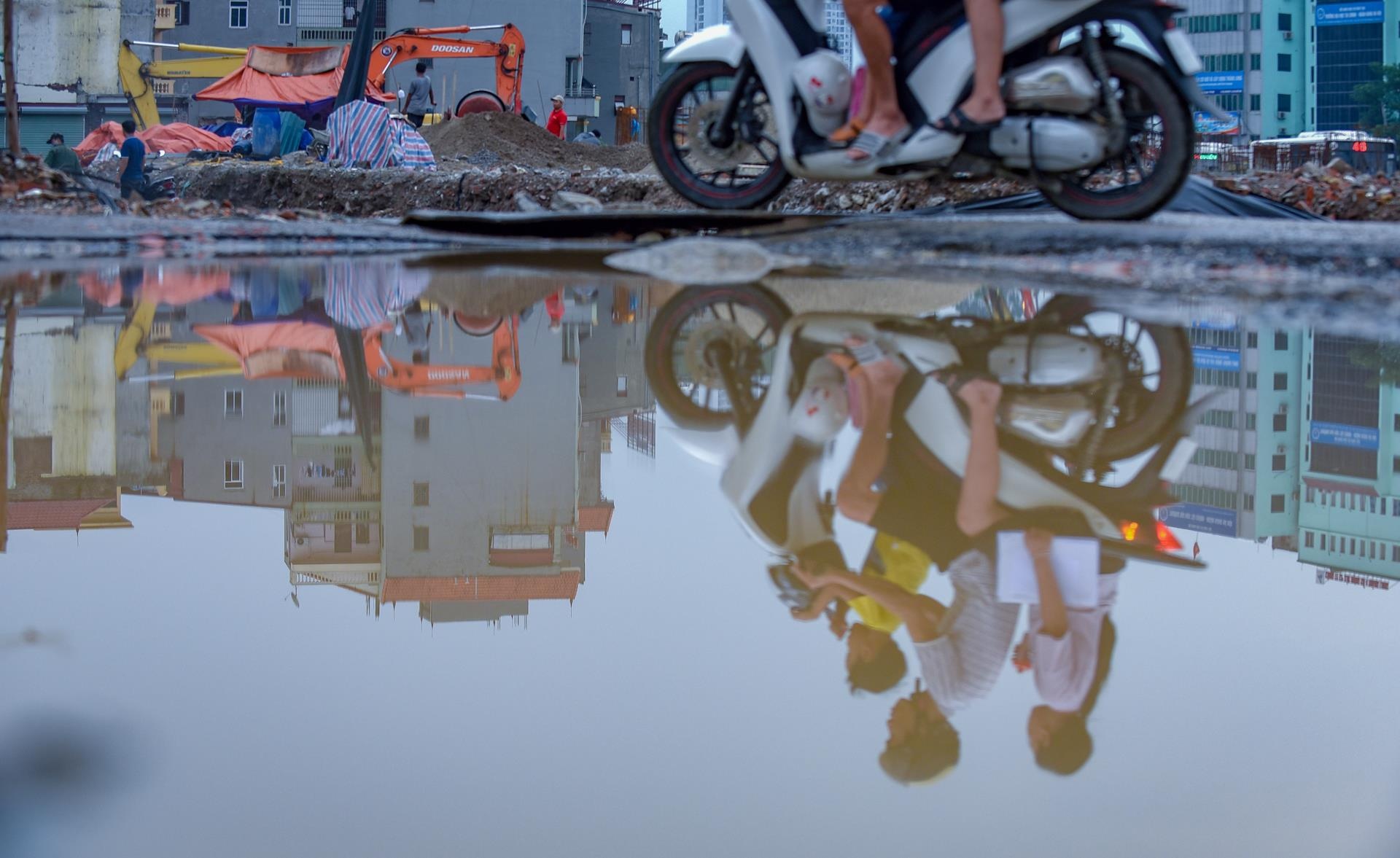 tac duong o ha noi anh 5