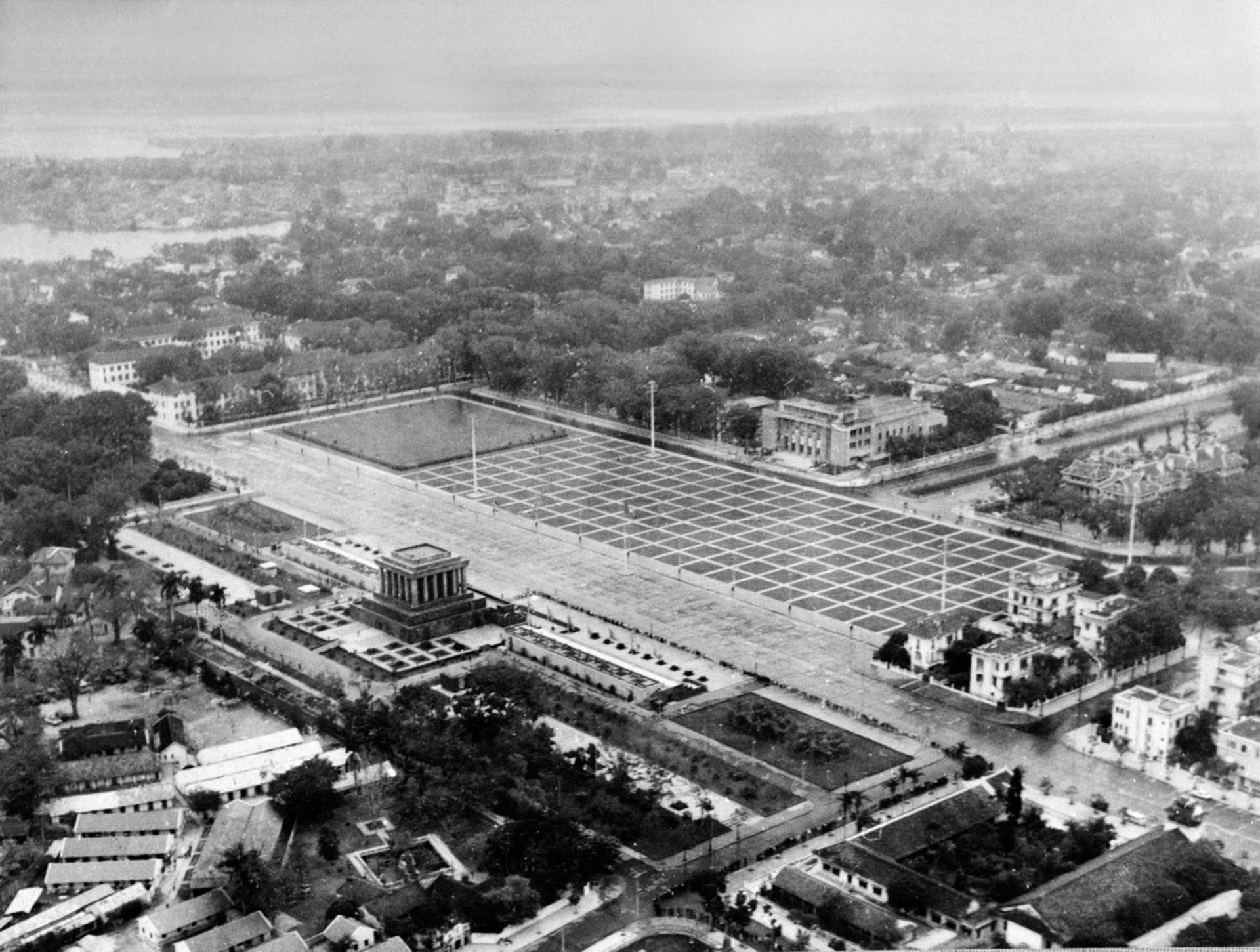 xay dung Lang Chu tich Ho Chi Minh anh 12