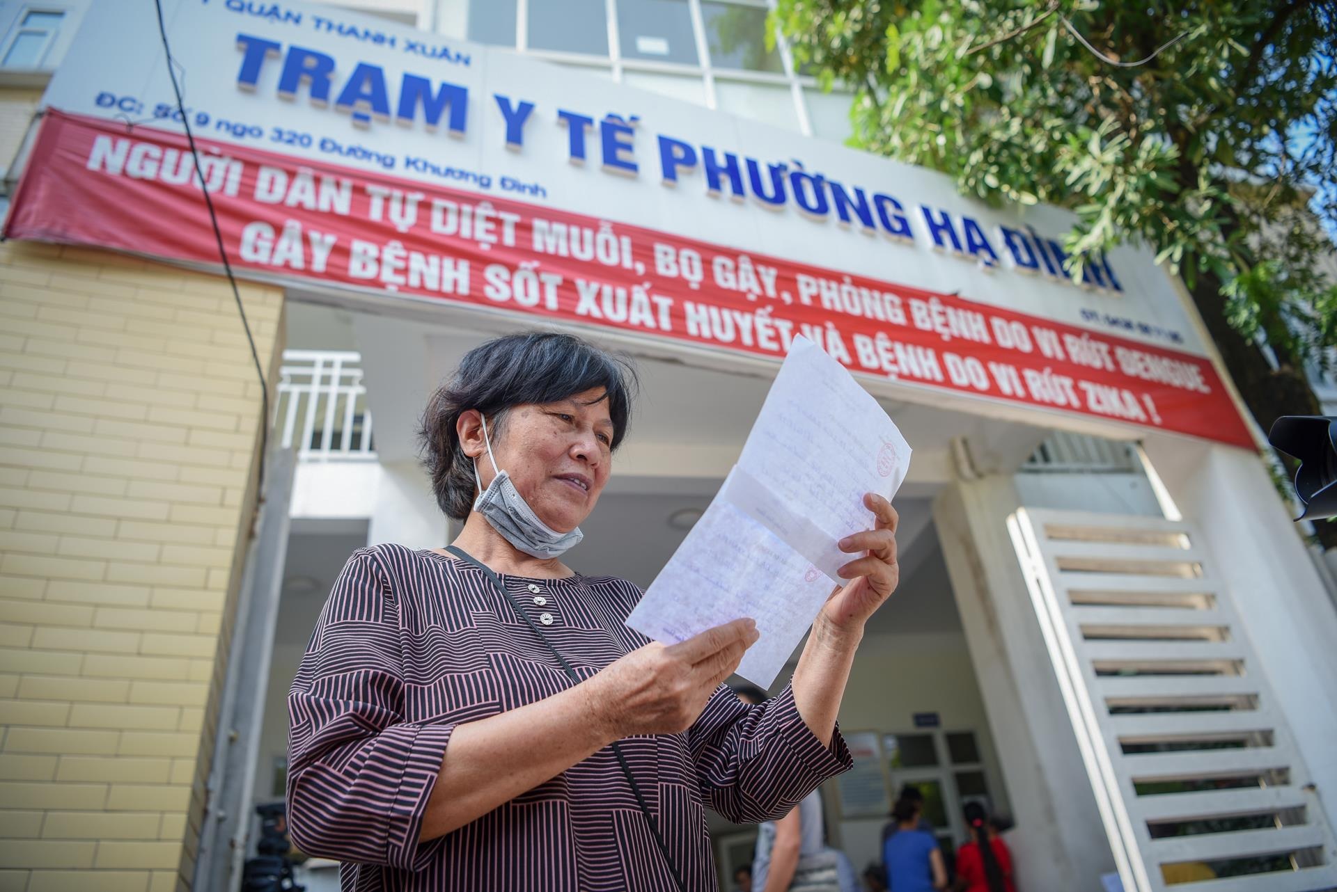 kham suc khoe nguoi dan sau vu chay rang dong anh 11