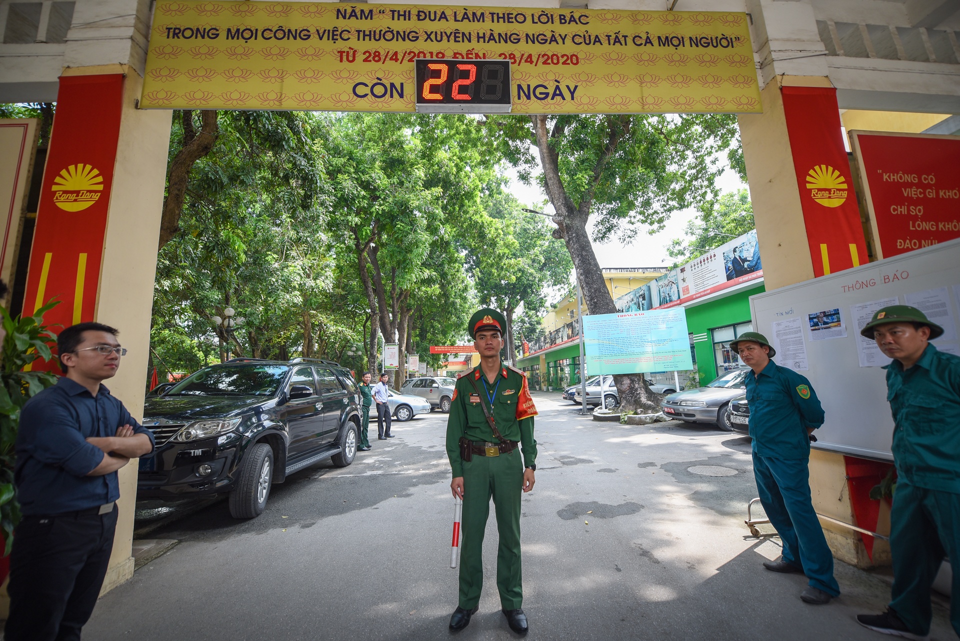 quan doi tay doc Rang Dong anh 1