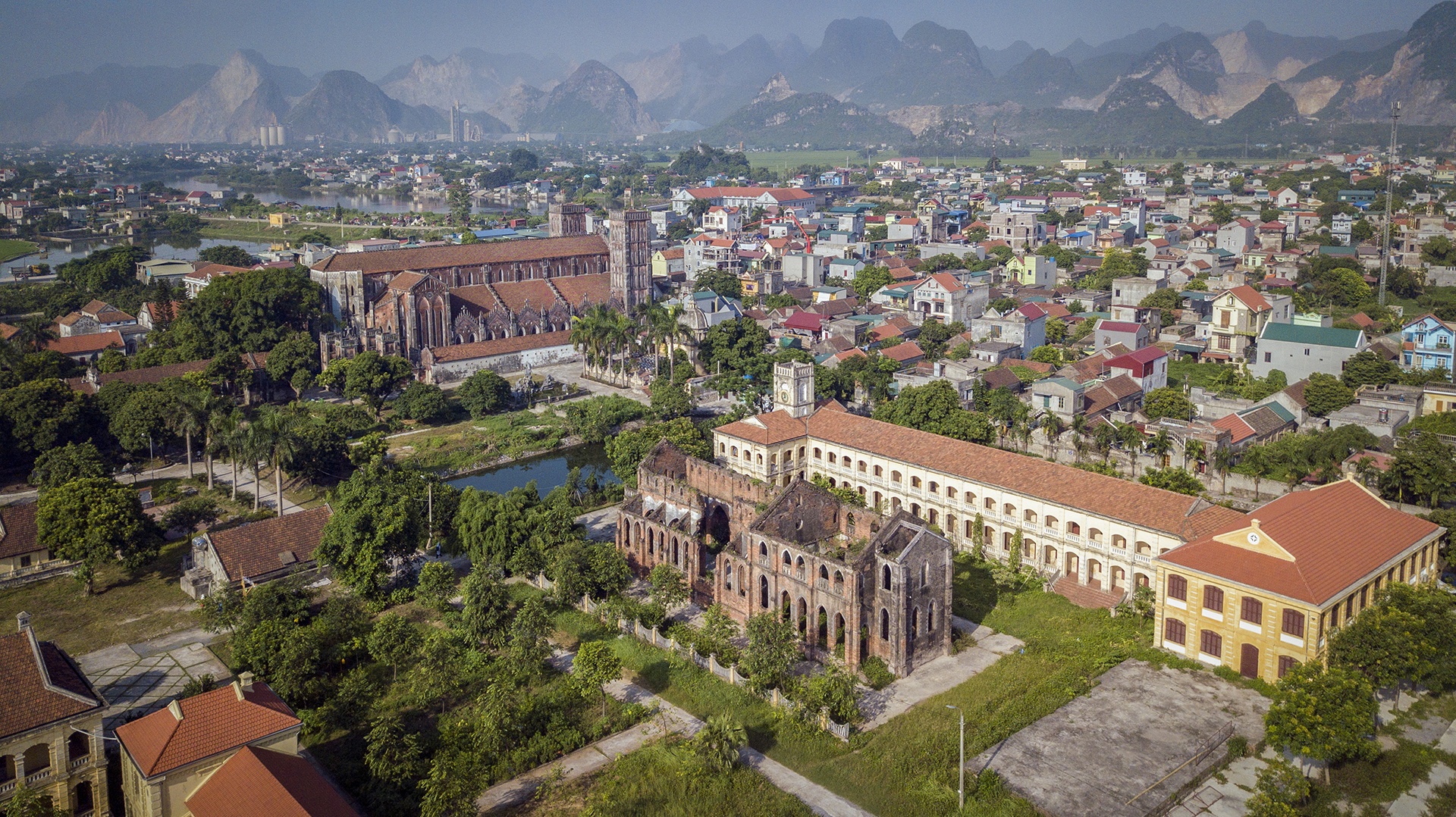 vuong cung thanh duong viet nam anh 4