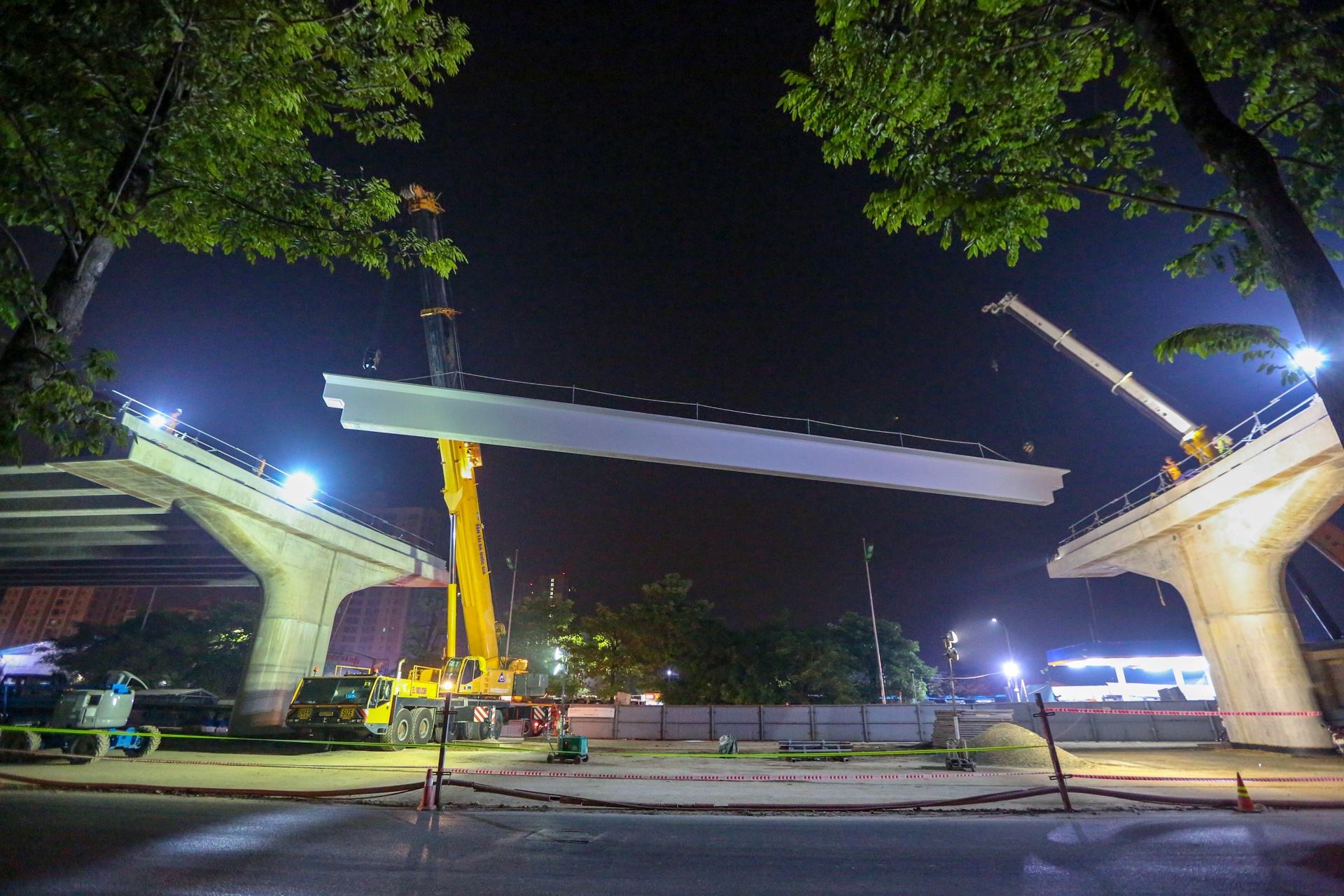 lao dam cau can mai dich thang long anh 1