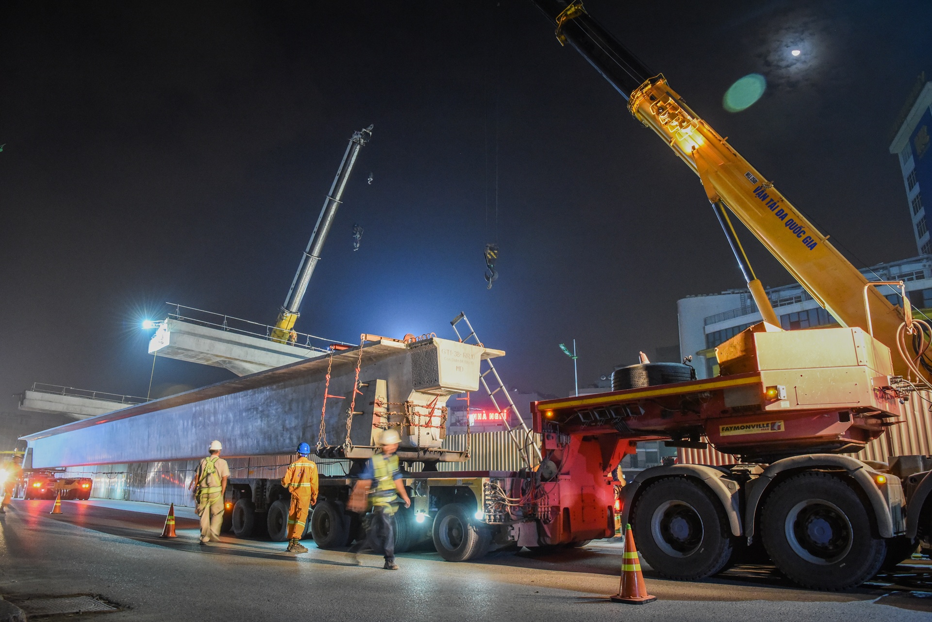 lao dam cau can mai dich thang long anh 3
