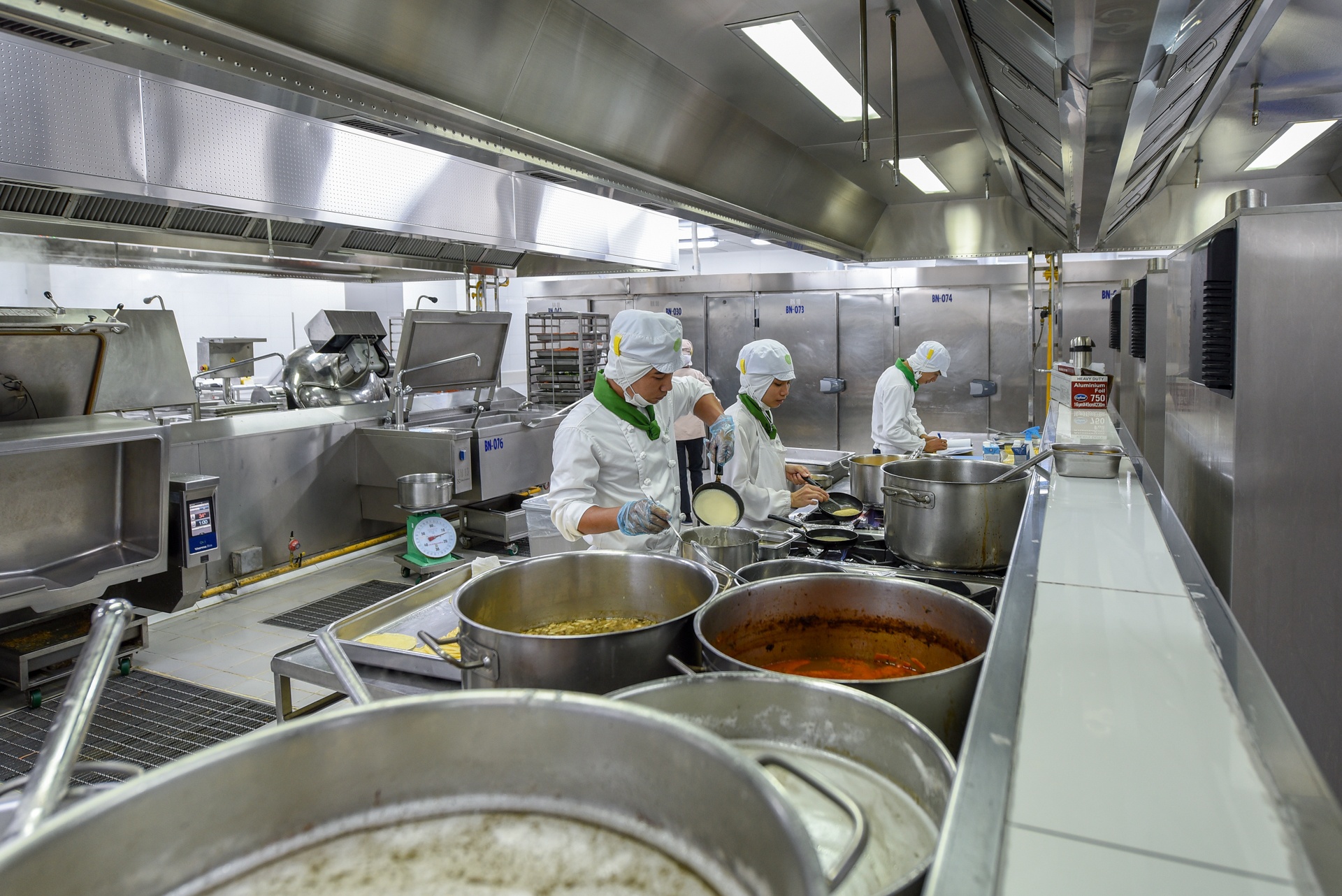 suat an hang khong anh 14