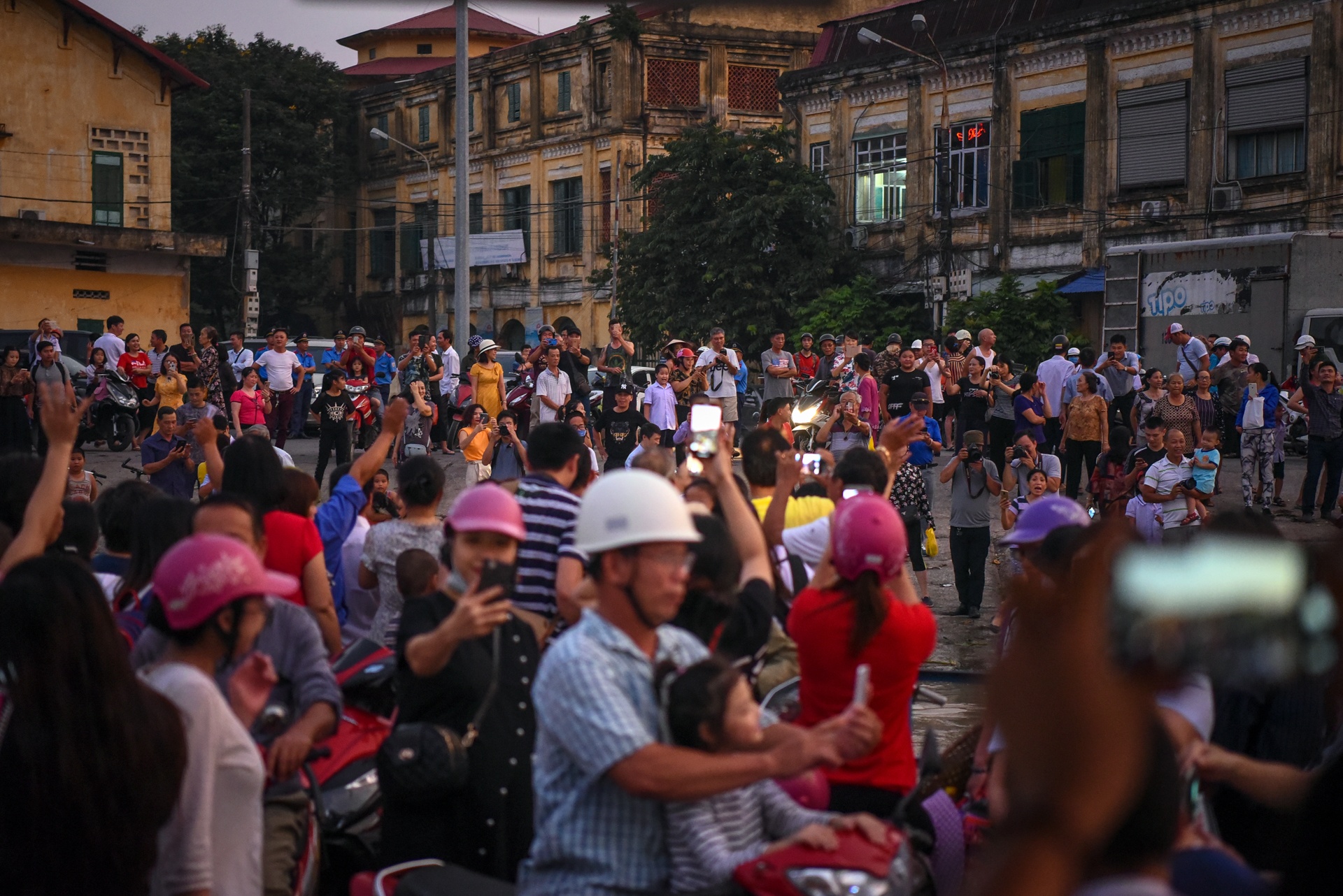 Dung hoat dong pha Binh anh 32