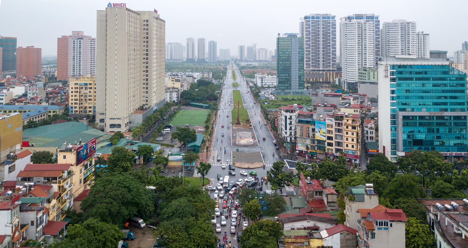 thong xe duong nguyen van huyen keo dai anh 1