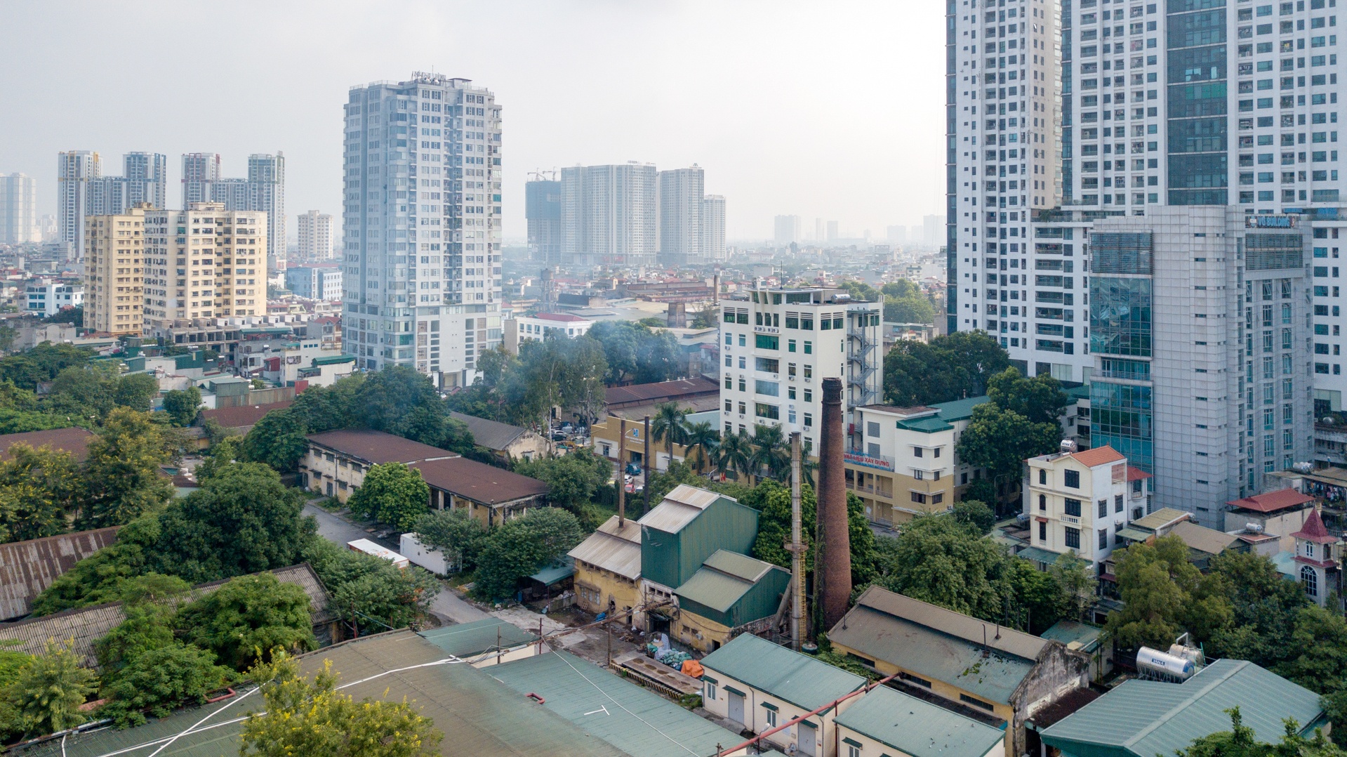 nha may o nhiem bua vay Ha Noi anh 2
