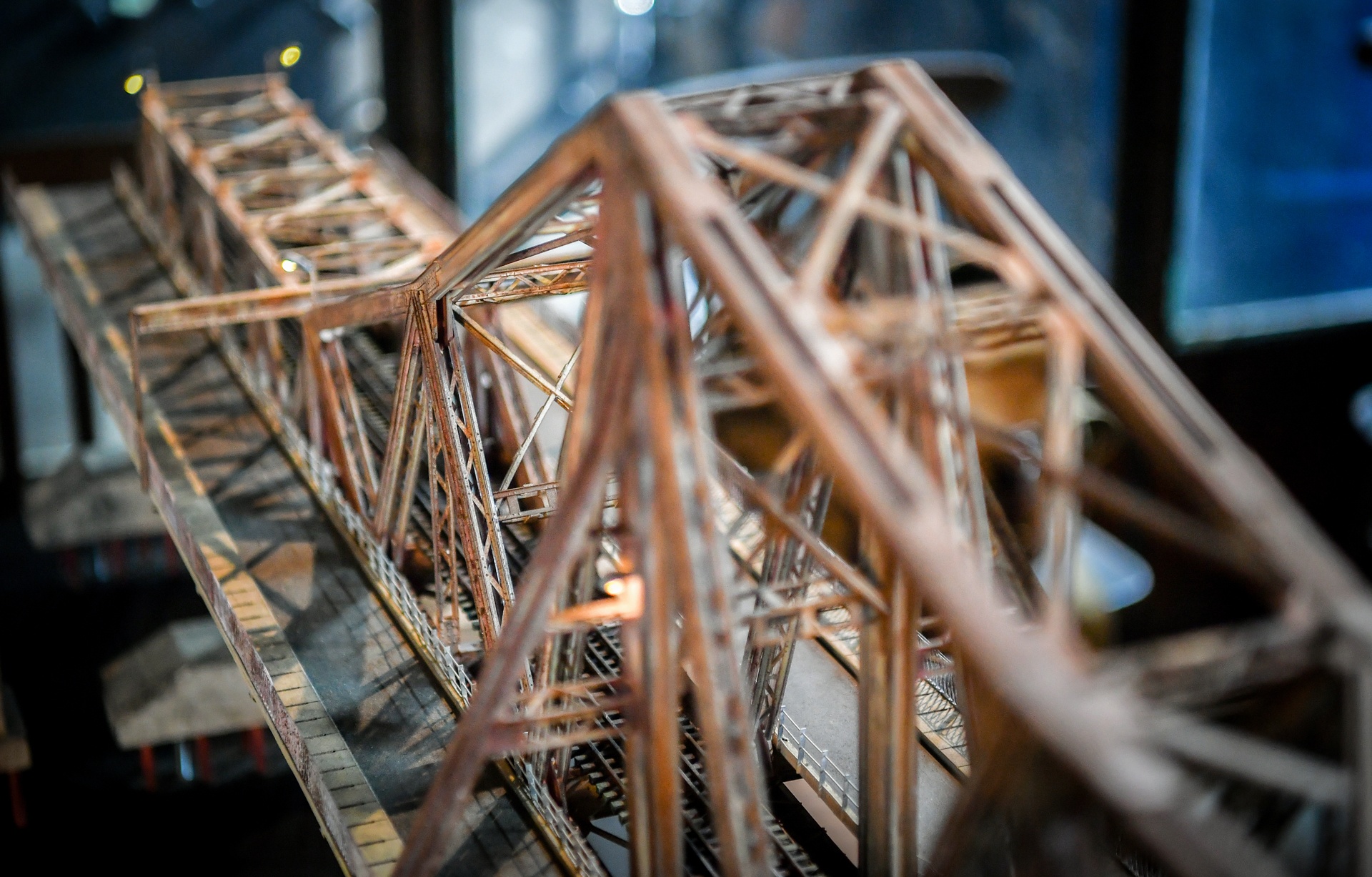 mo hinh cau long bien anh 7