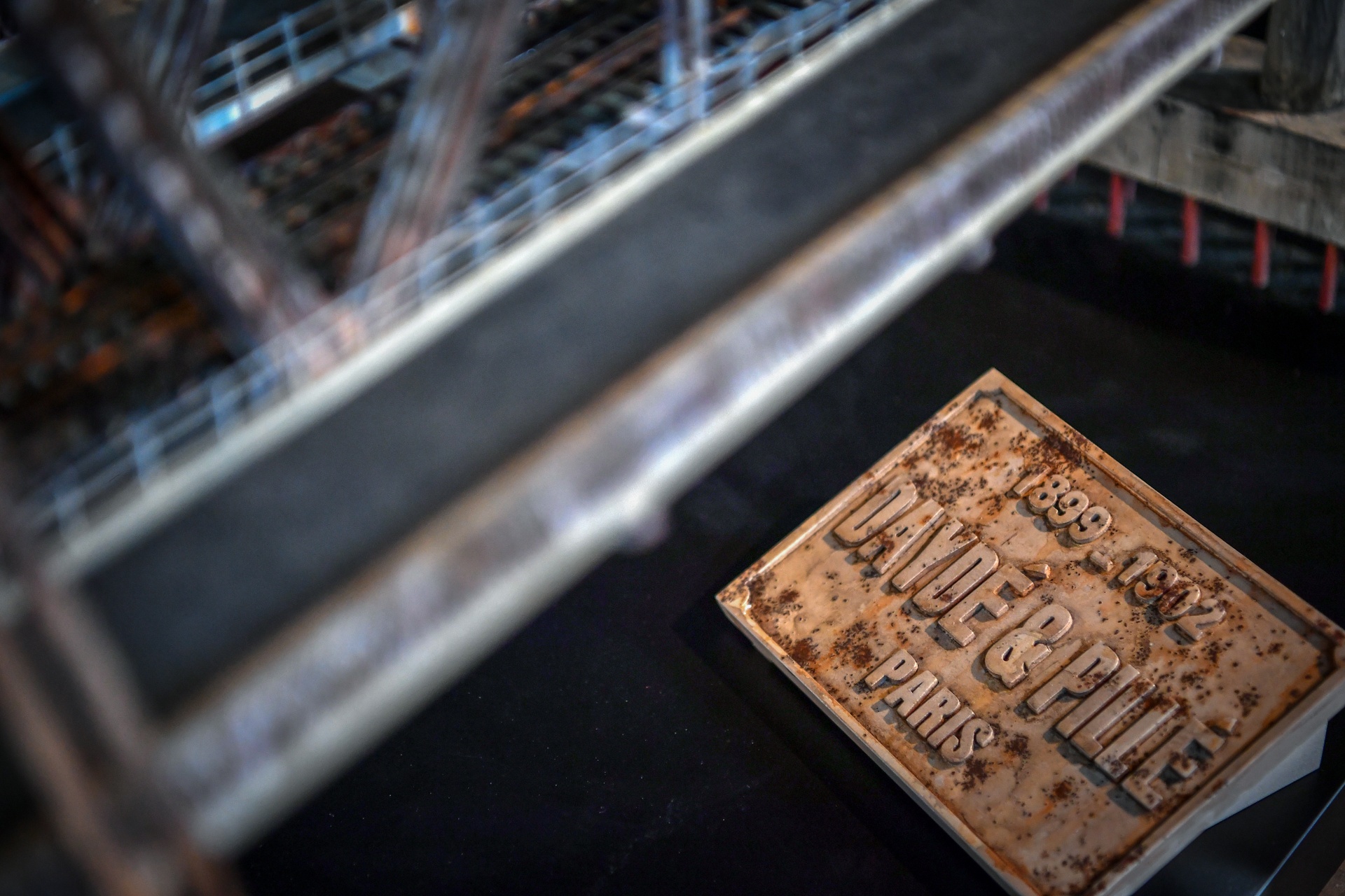 mo hinh cau long bien anh 9