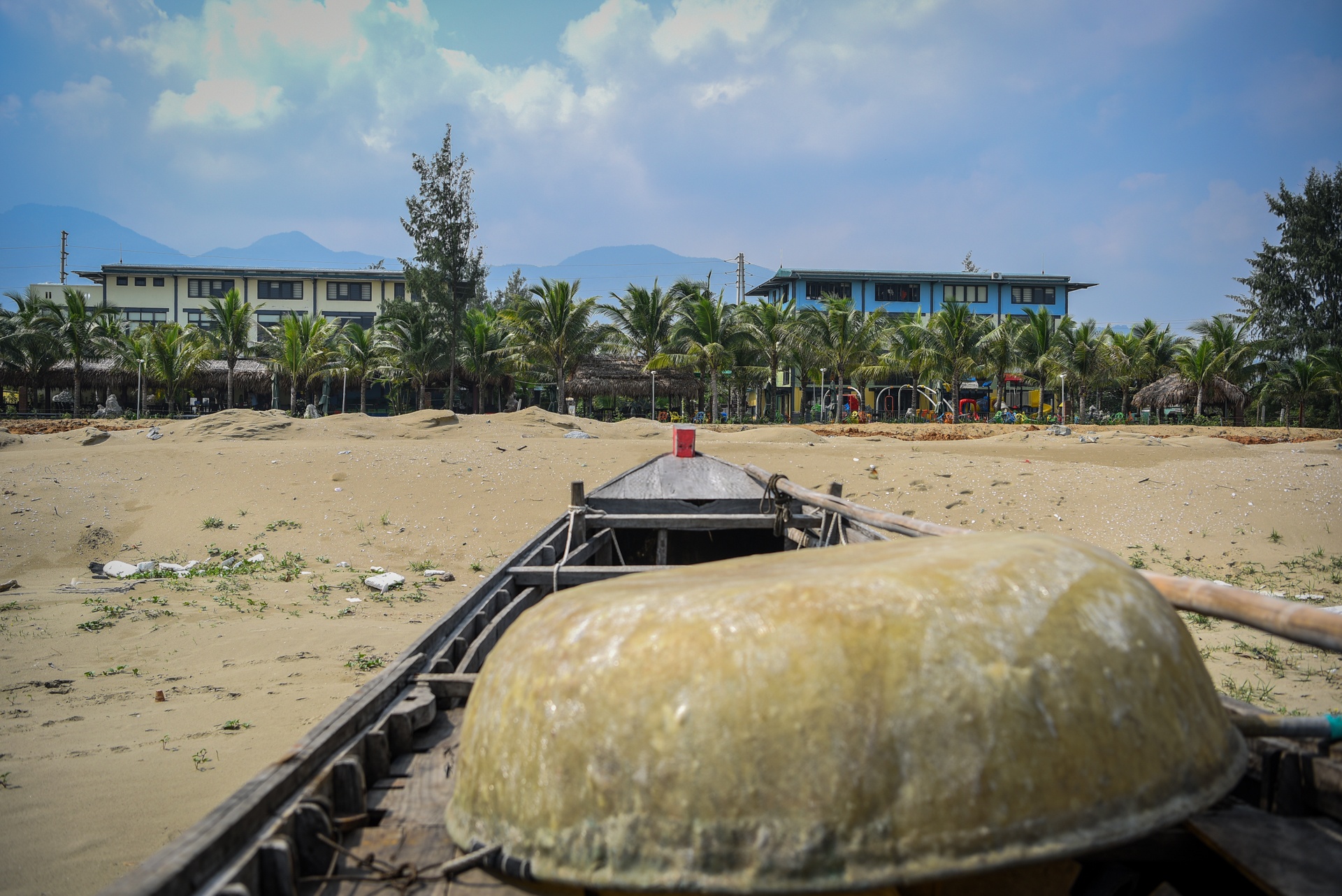 lang ty phu xuat khau lao dong anh 6