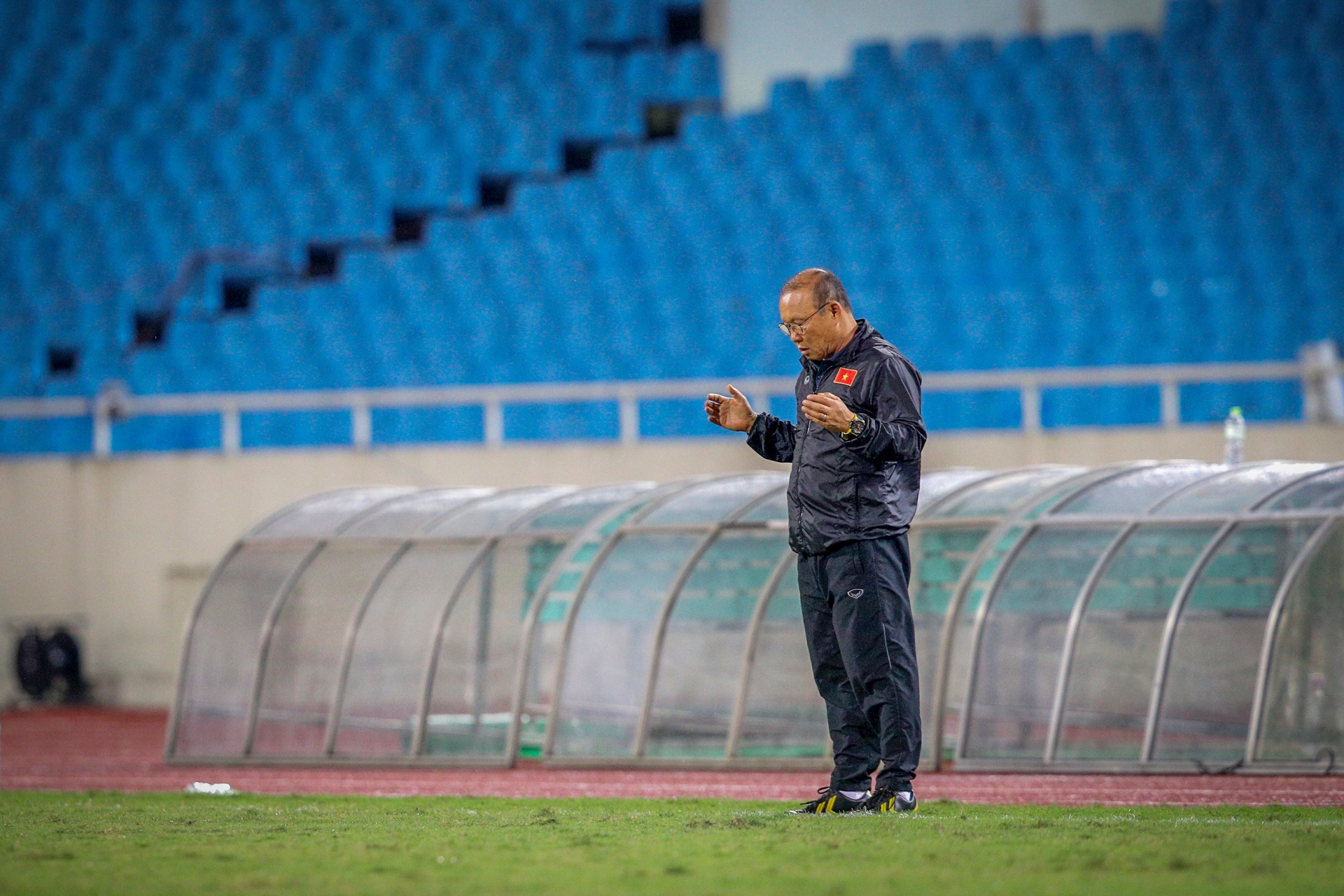 doi tuyen viet nam luyen tap anh 6