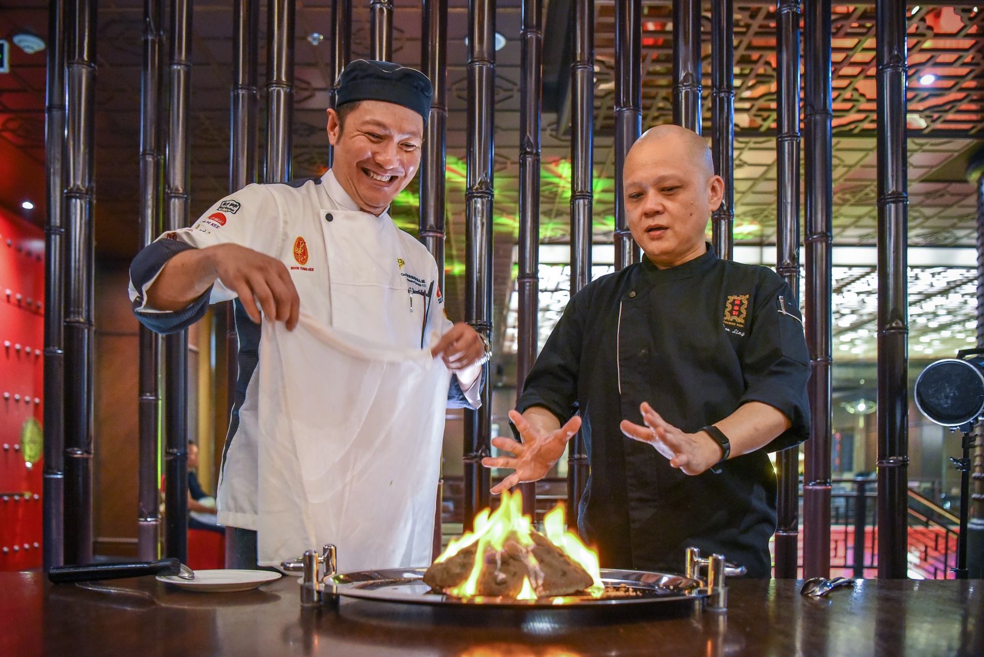 bep truong bieu dien mon hoa cong tai ban anh 4