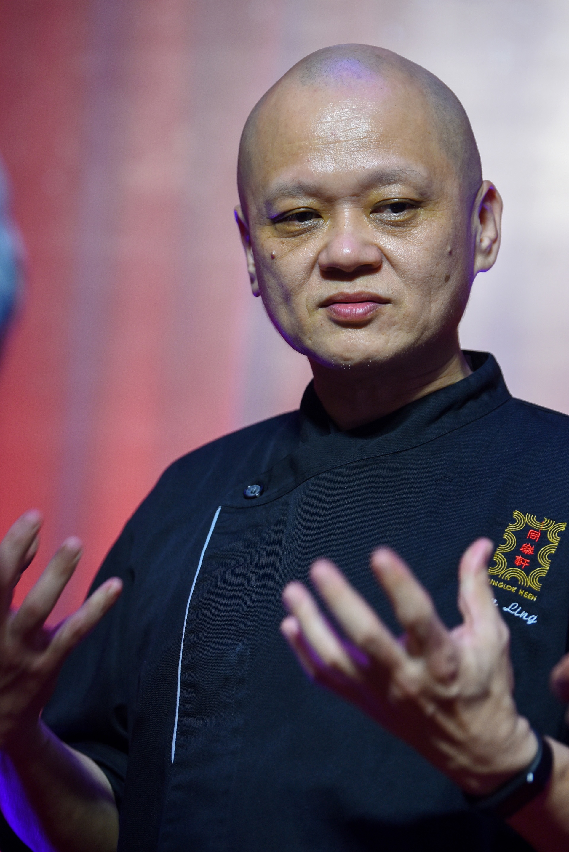 bep truong bieu dien mon hoa cong tai ban anh 9