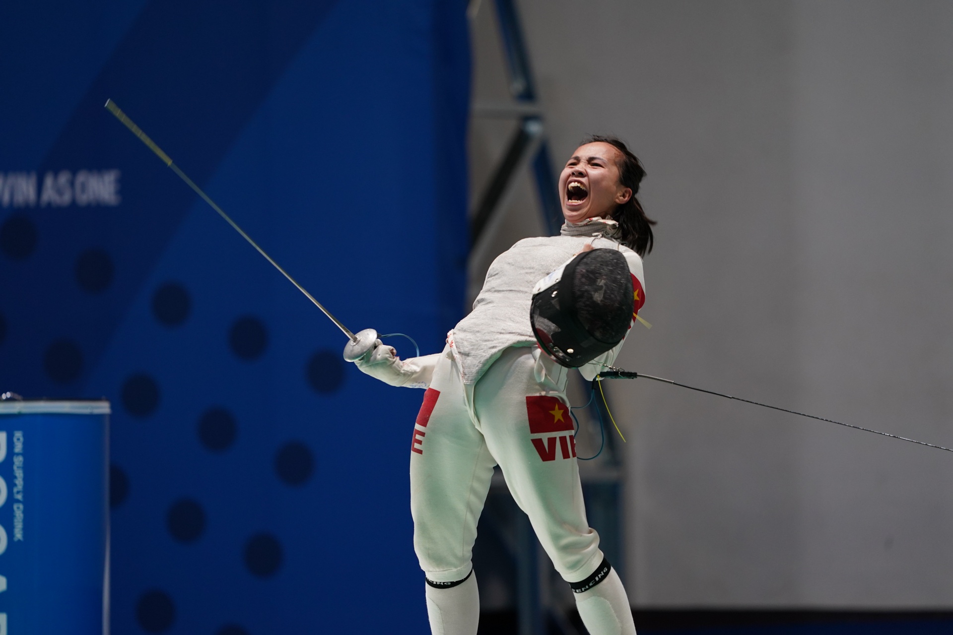 vũ thành an huy chương vàng đấu kiếm ảnh 3 vu thanh an huy chuong vang dau kiem anh 3