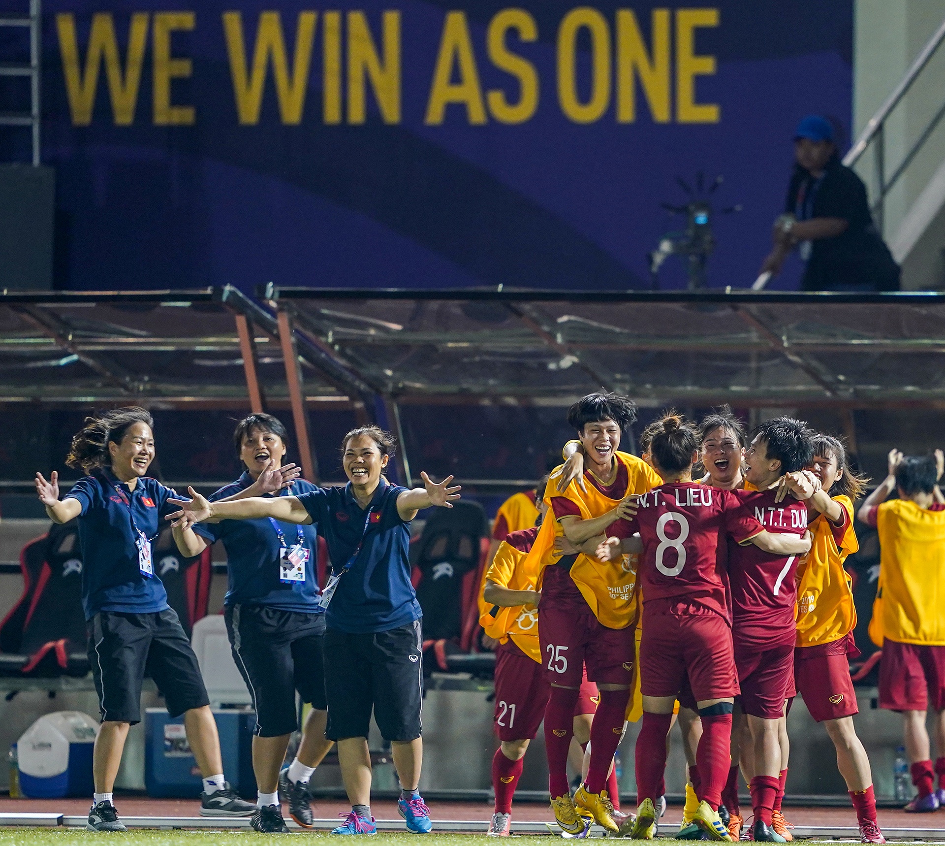 ban ket nu sea games 30 anh 7