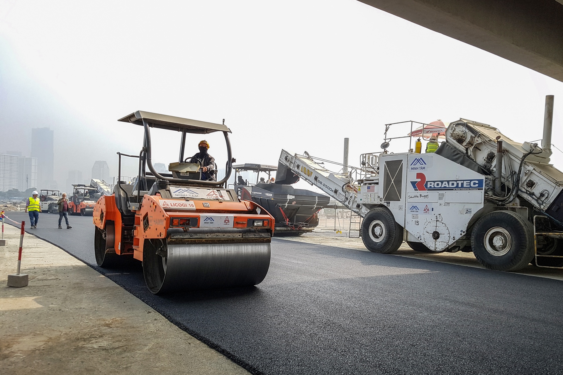 duong dua f1 tai ha noi anh 2