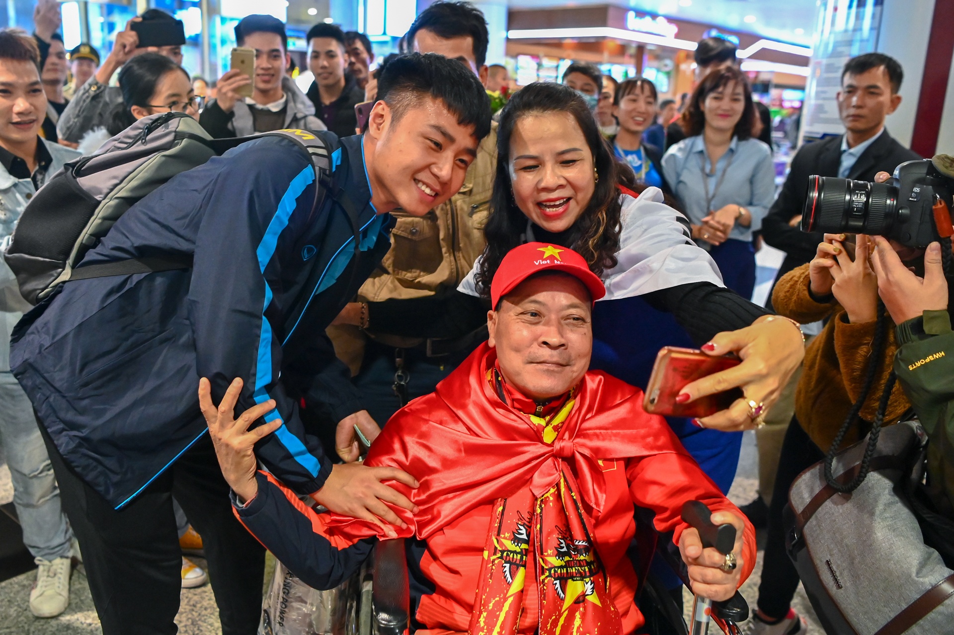 u23 viet nam ve nuoc anh 1