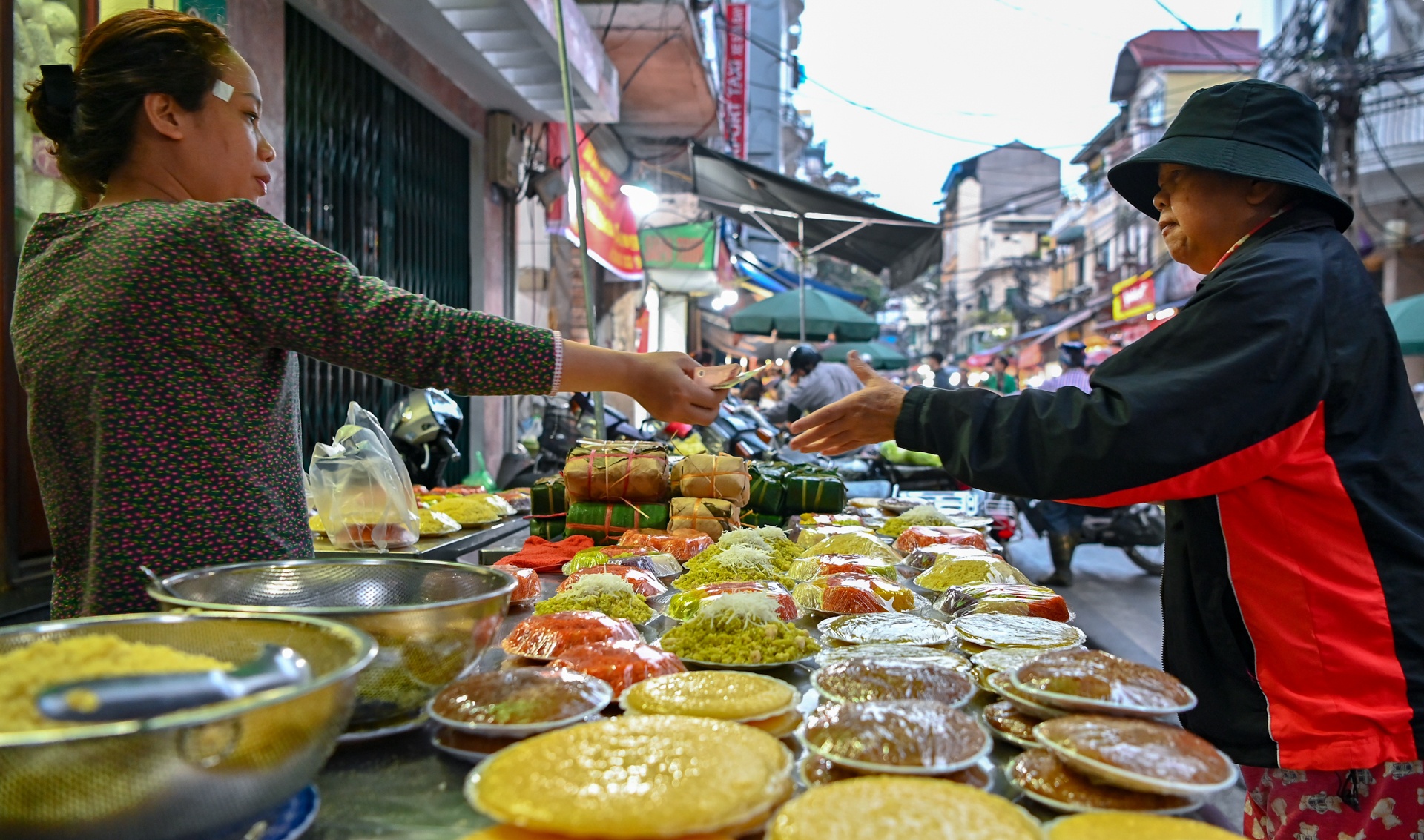 dan thu do di cho nha giau tu mo sang anh 6