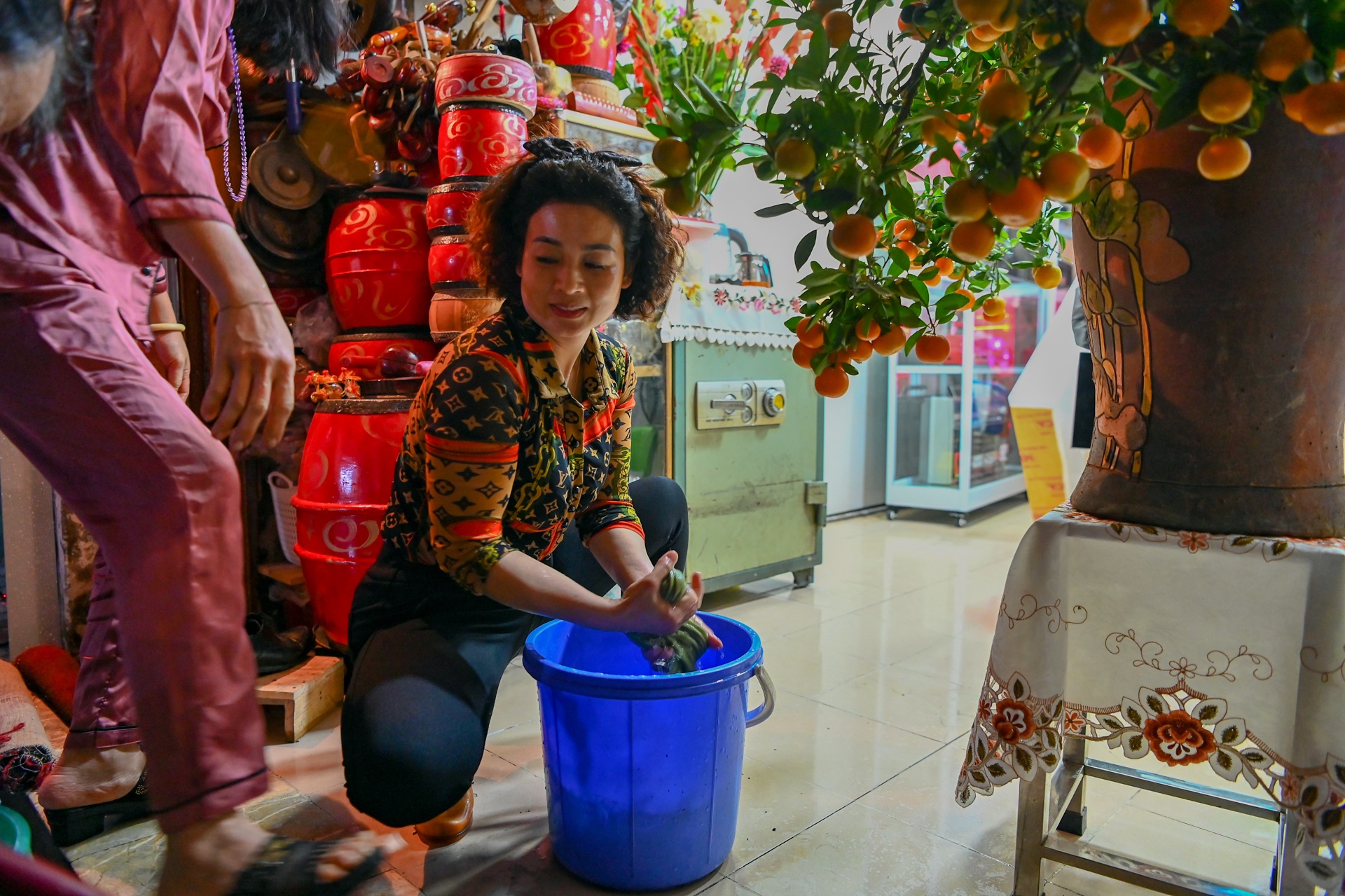 mua ngap pho dem giao thua anh 2