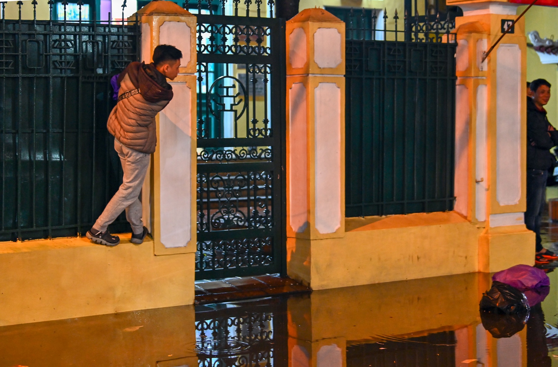 mua ngap pho dem giao thua anh 8