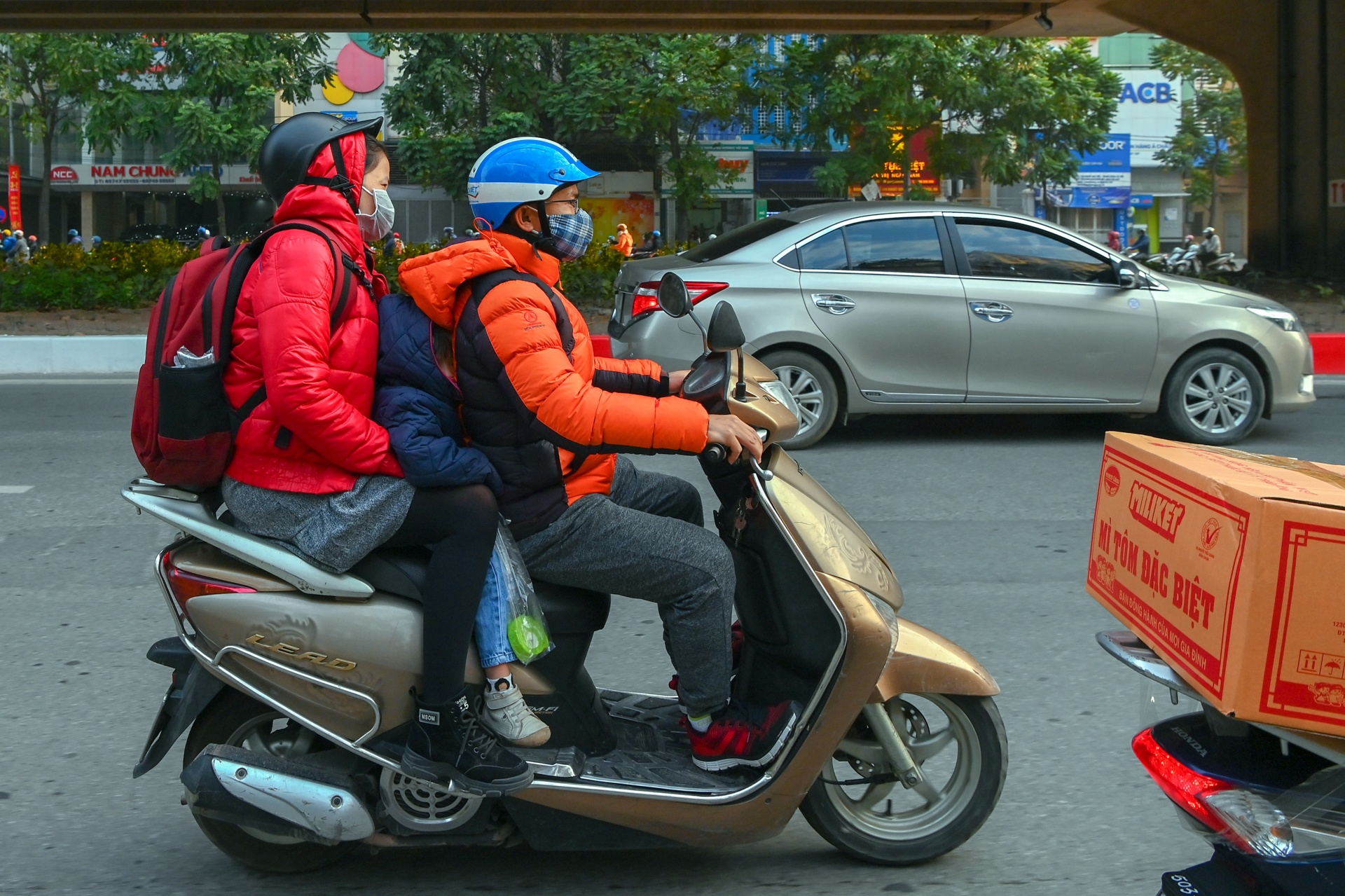duong pho ha noi un tac ngay dau nam moi anh 4