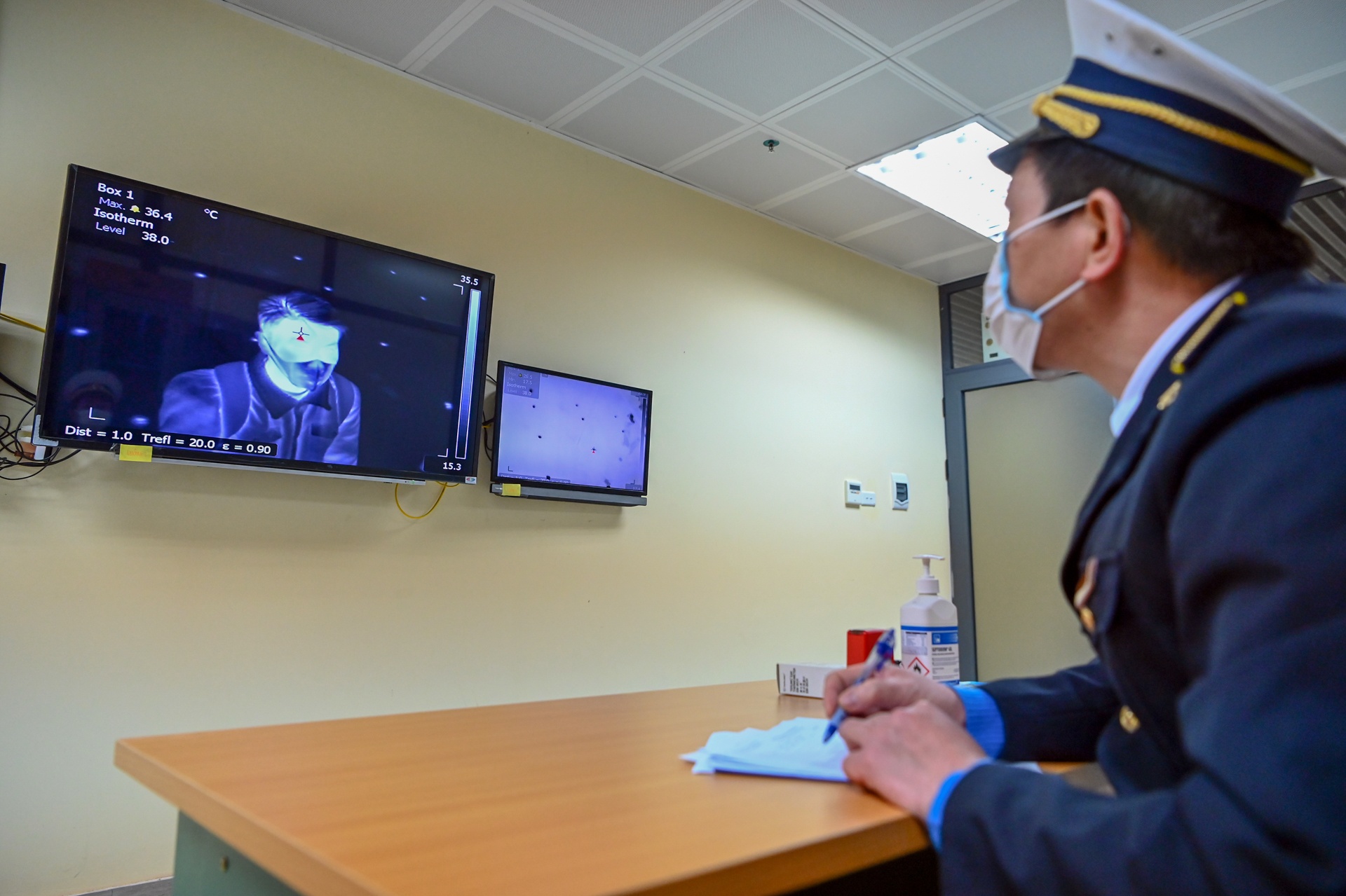 cach ly nguoi Viet Nam tro ve tu Trung Quoc anh 6