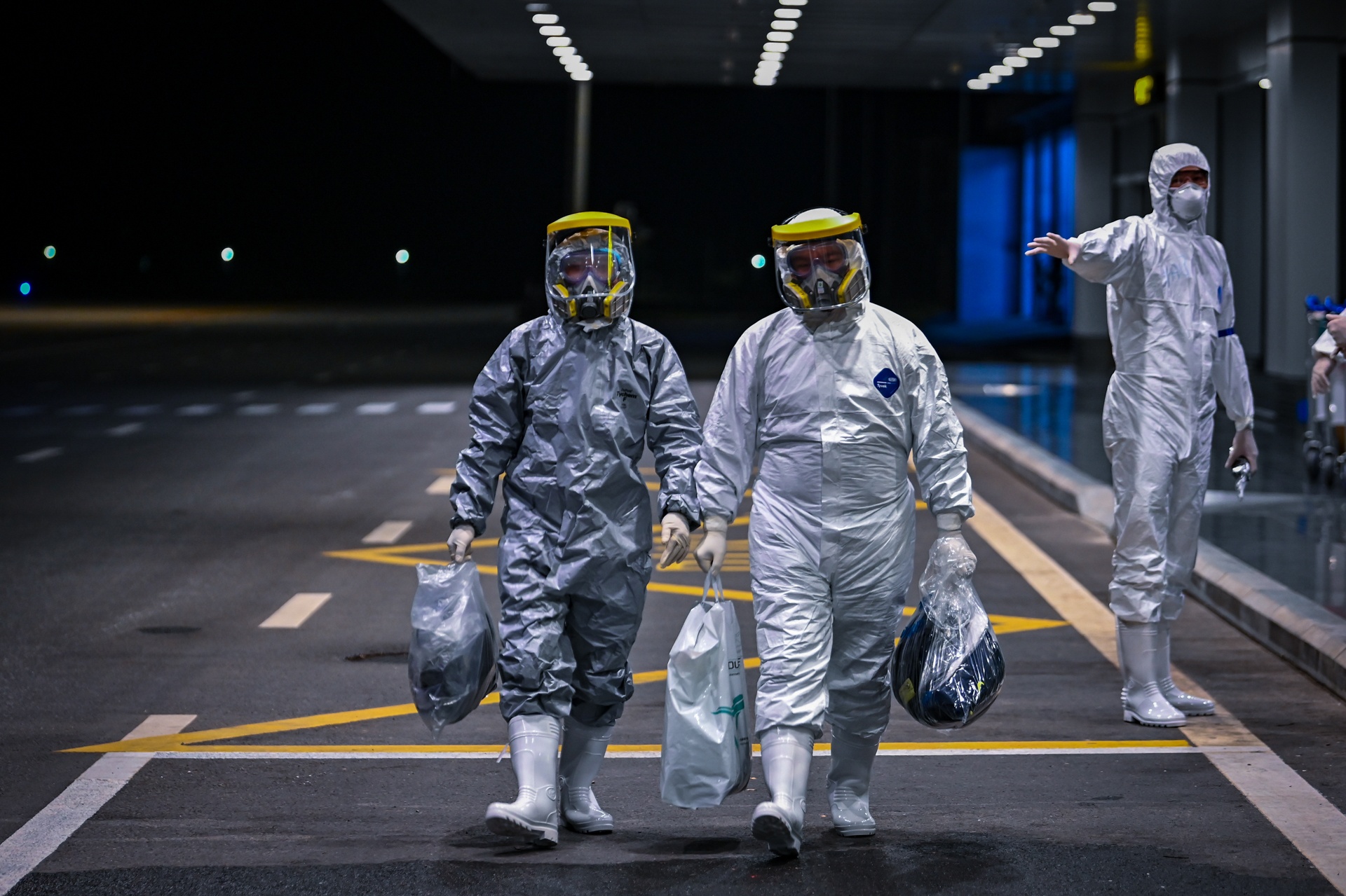 don cong dan Viet Nam tro ve tu tam dich corona anh 3