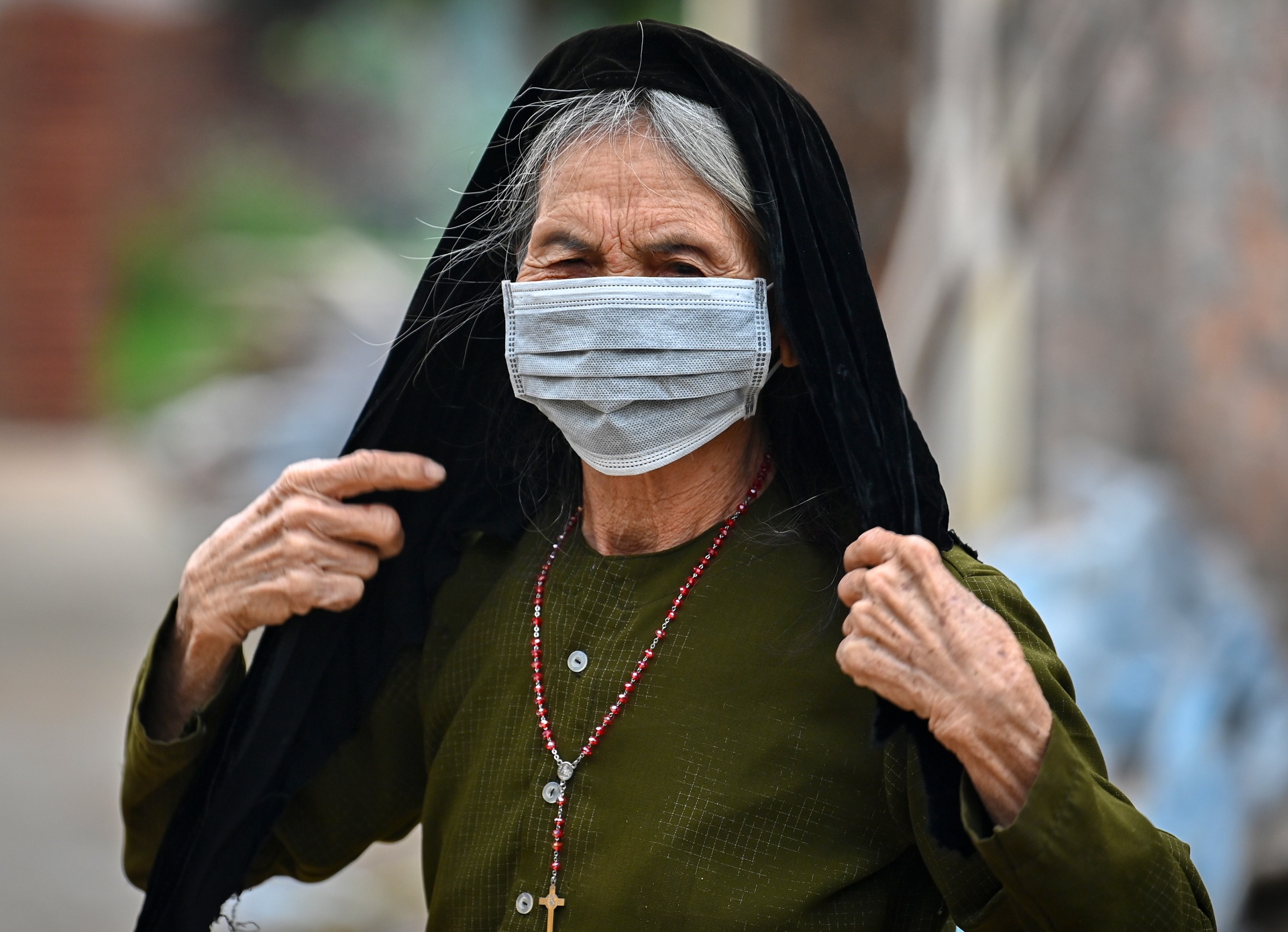 cuoc song giua tam dich corona o vinh phuc anh 9