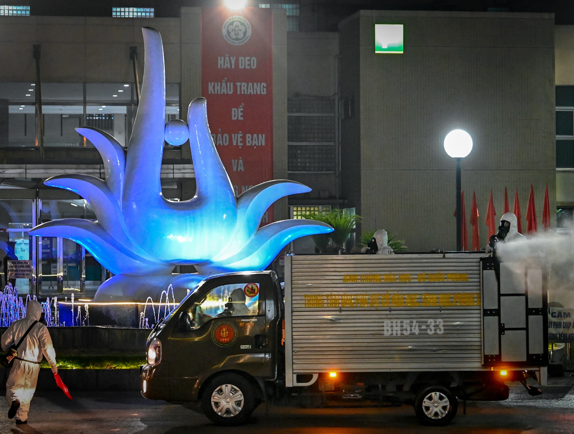 tieu tay benh vien bach mai anh 10