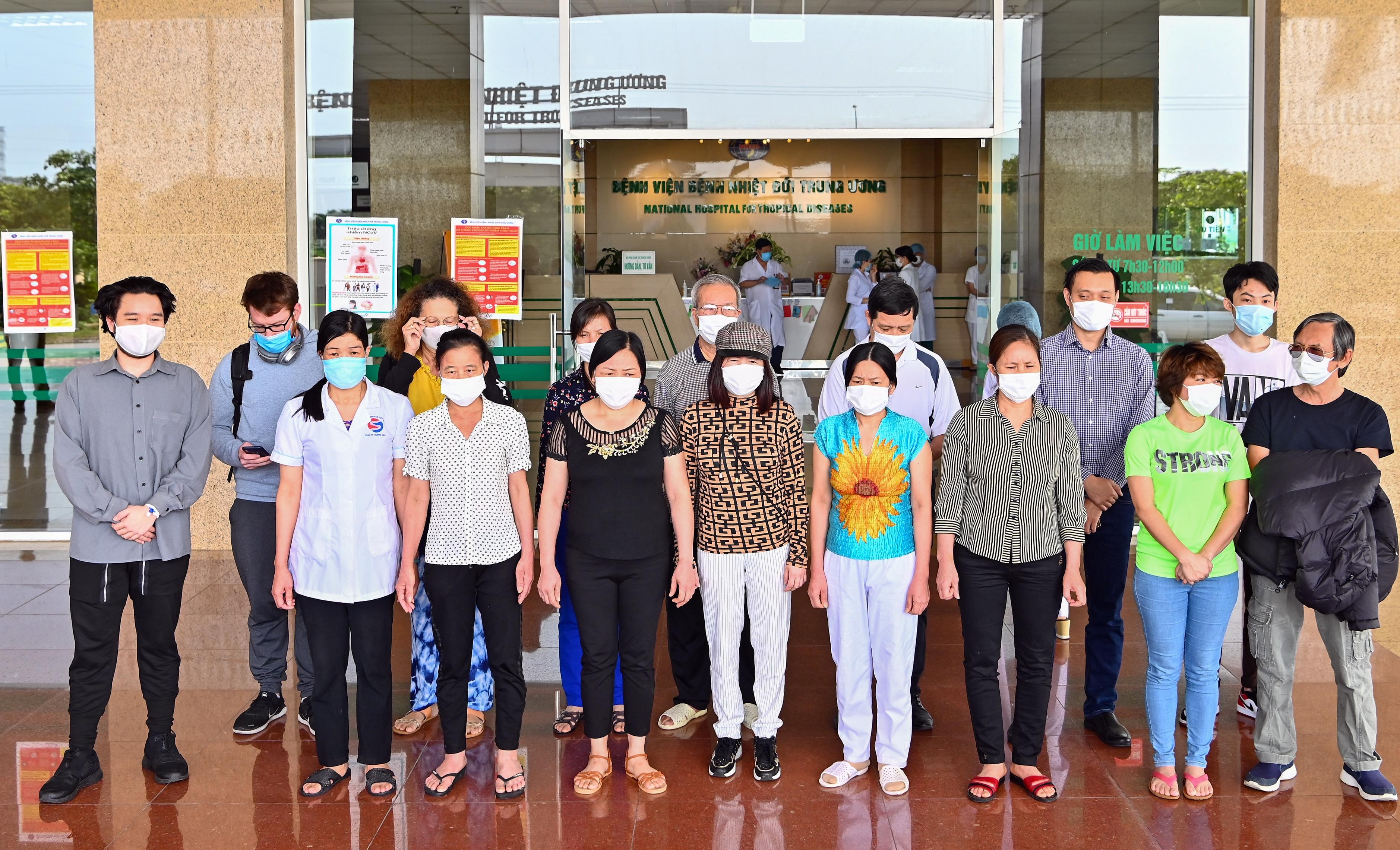 nu dieu duong bach mai khoi benh anh 1