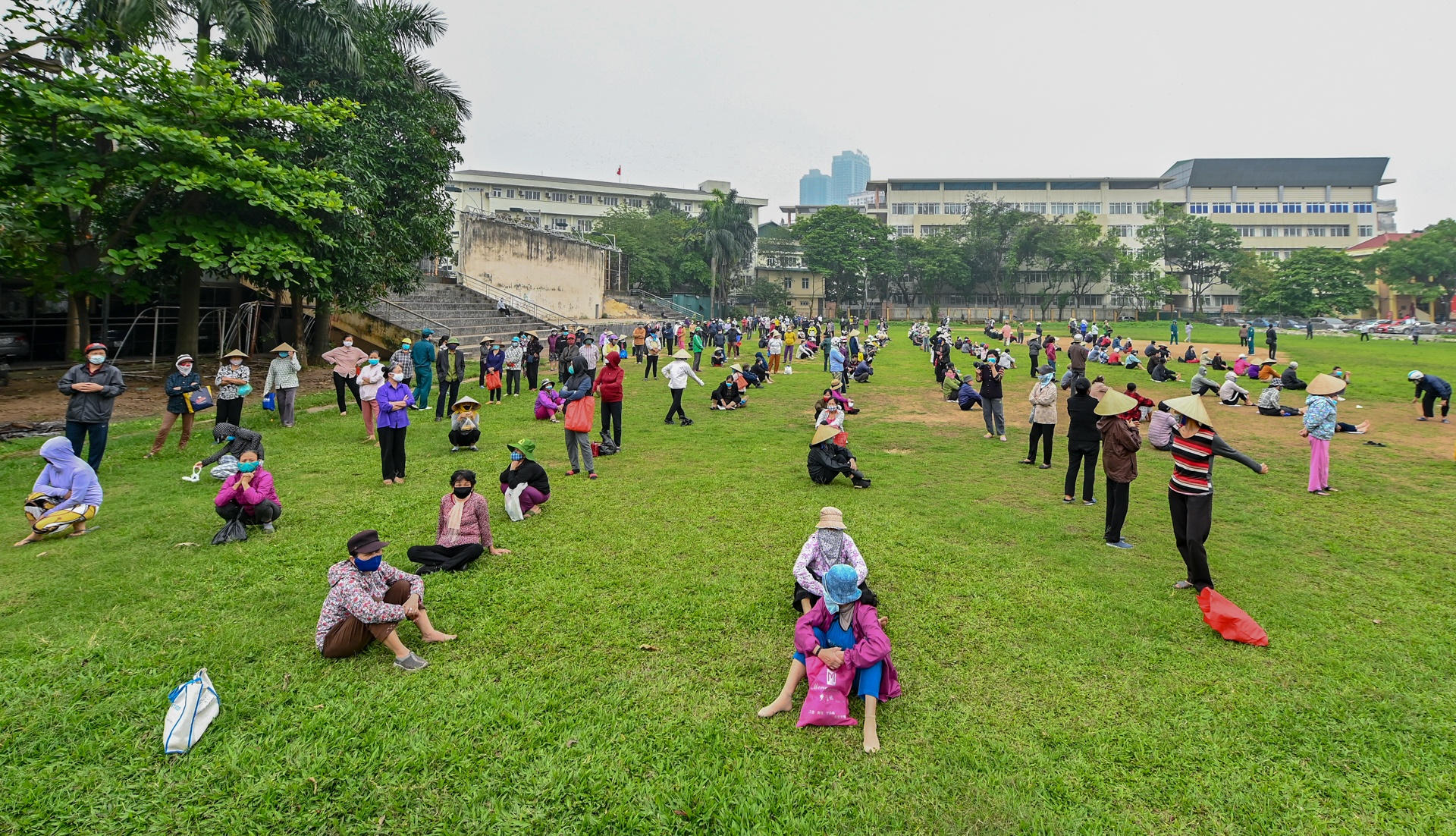 xep hang lay gao o ha noi anh 4