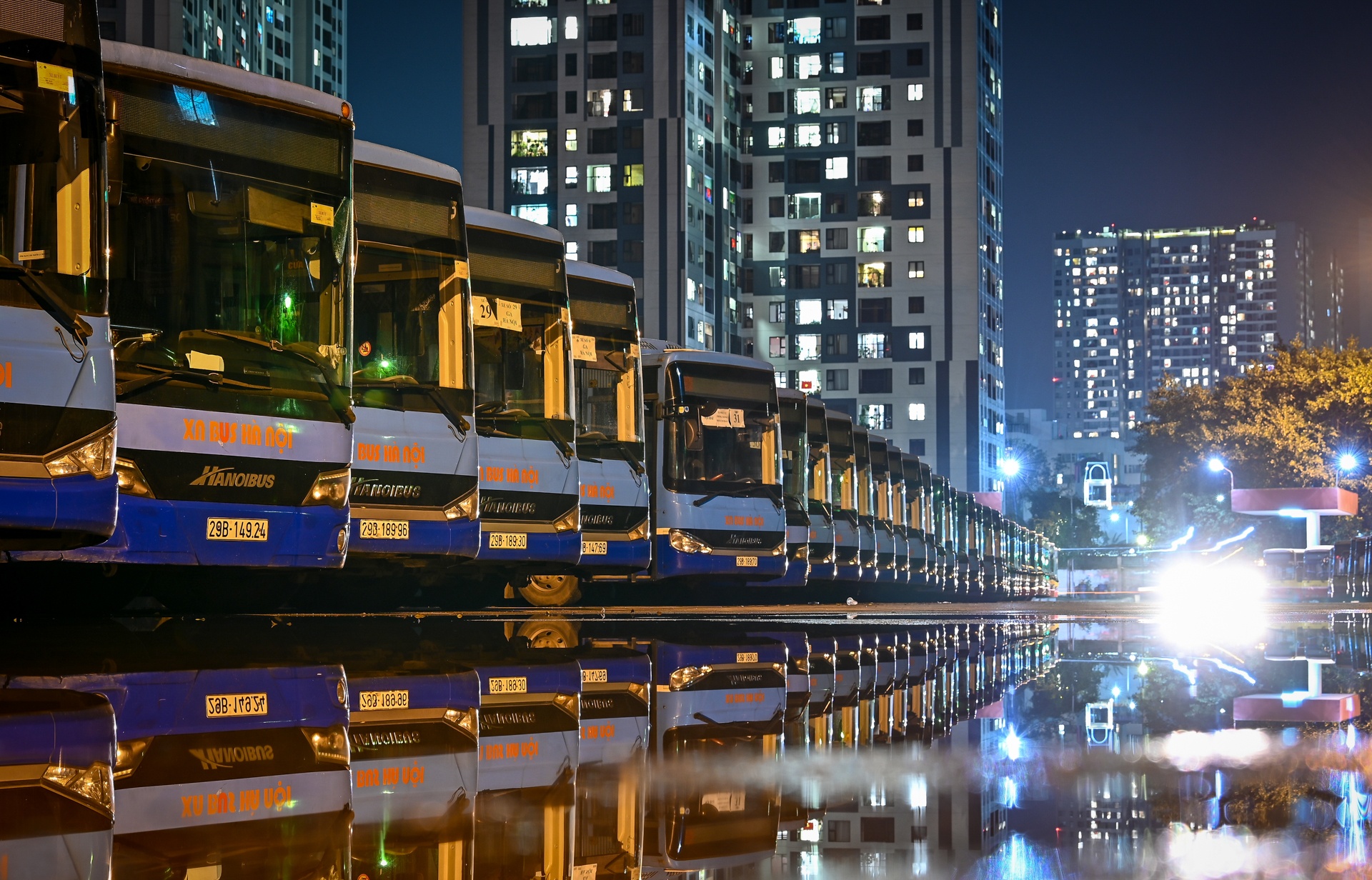 xe buyt ha noi hoat dong tro lai sau covid-19 anh 7