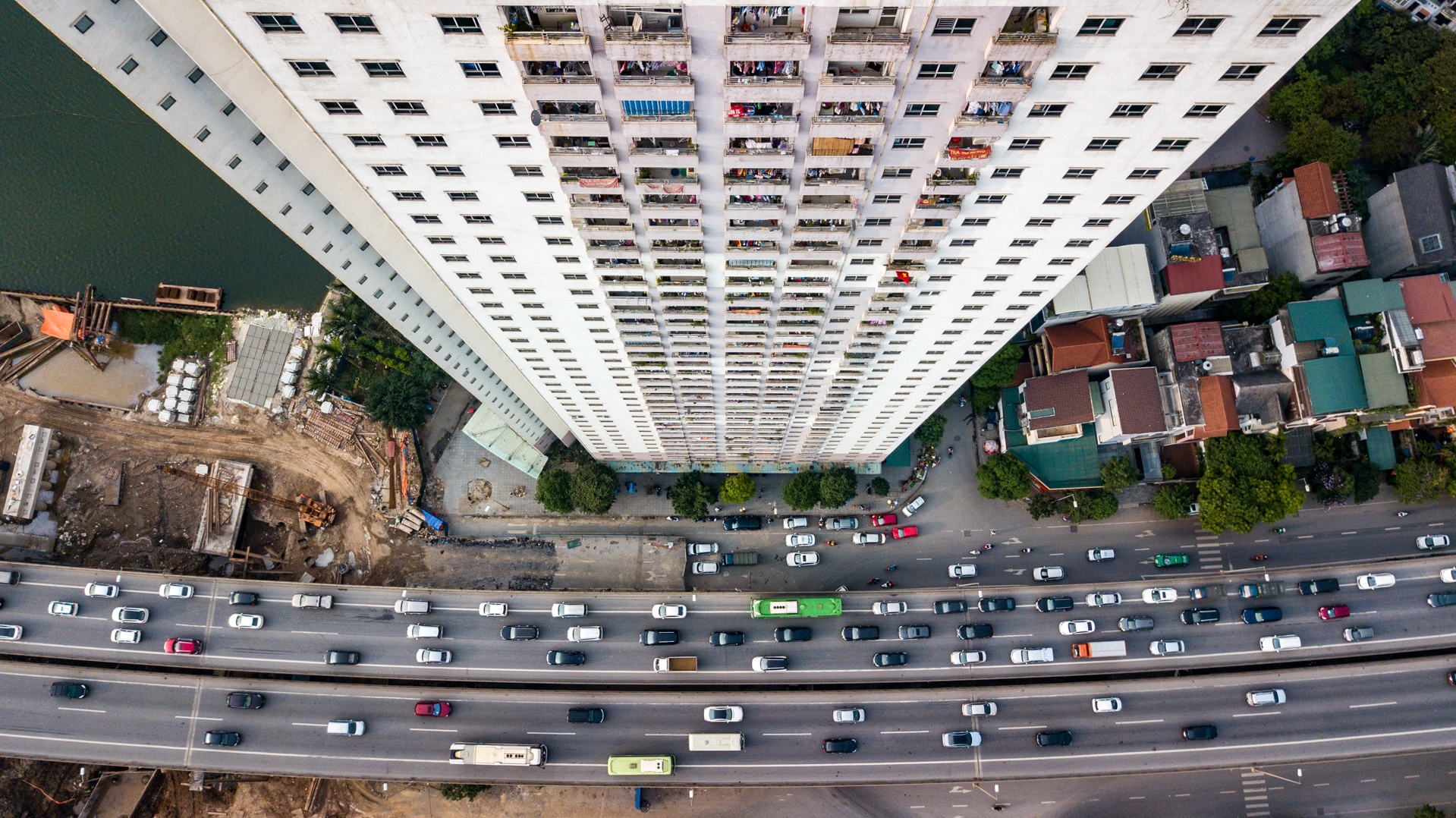 Cac nga duong huong ve thu do un tac sau ky nghi le hinh anh