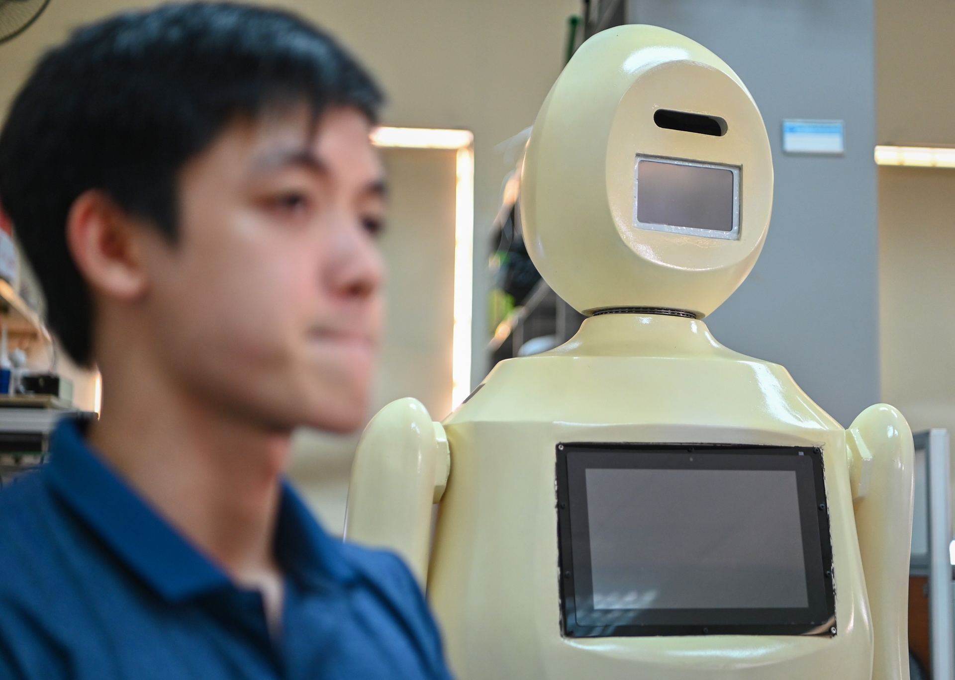 robot phat hien nguoi khong deo khau trang anh 7