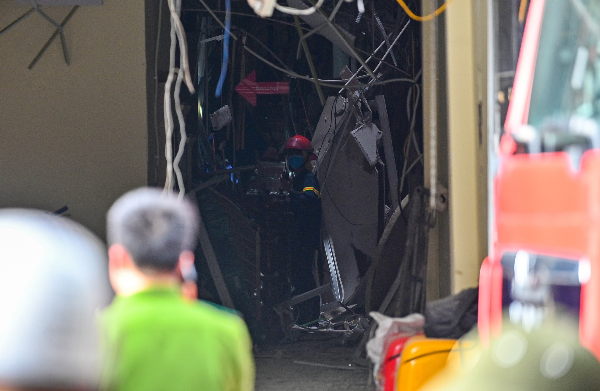 no binh gas sap nha o cua nam anh 5