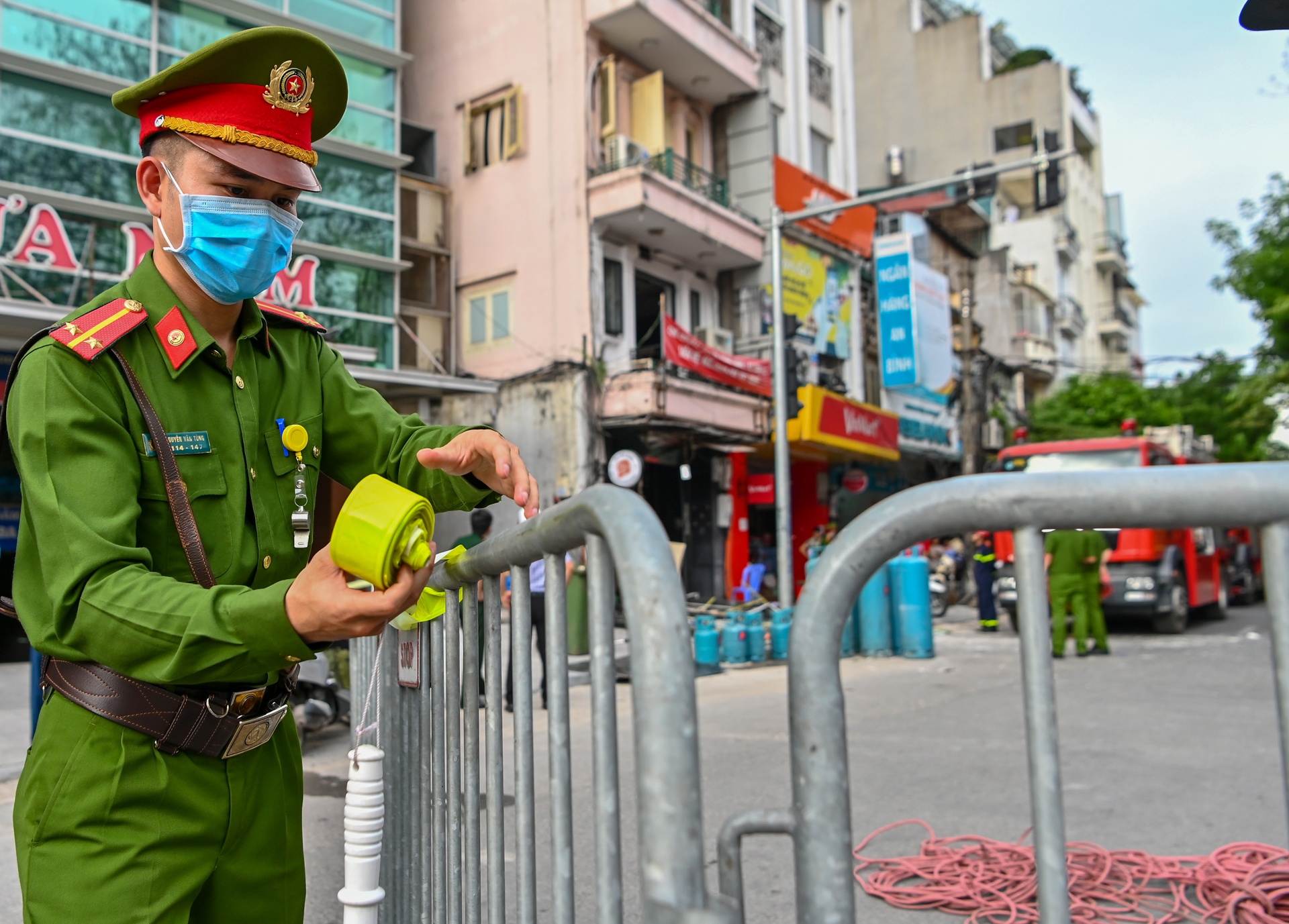 no binh gas sap nha o cua nam anh 7