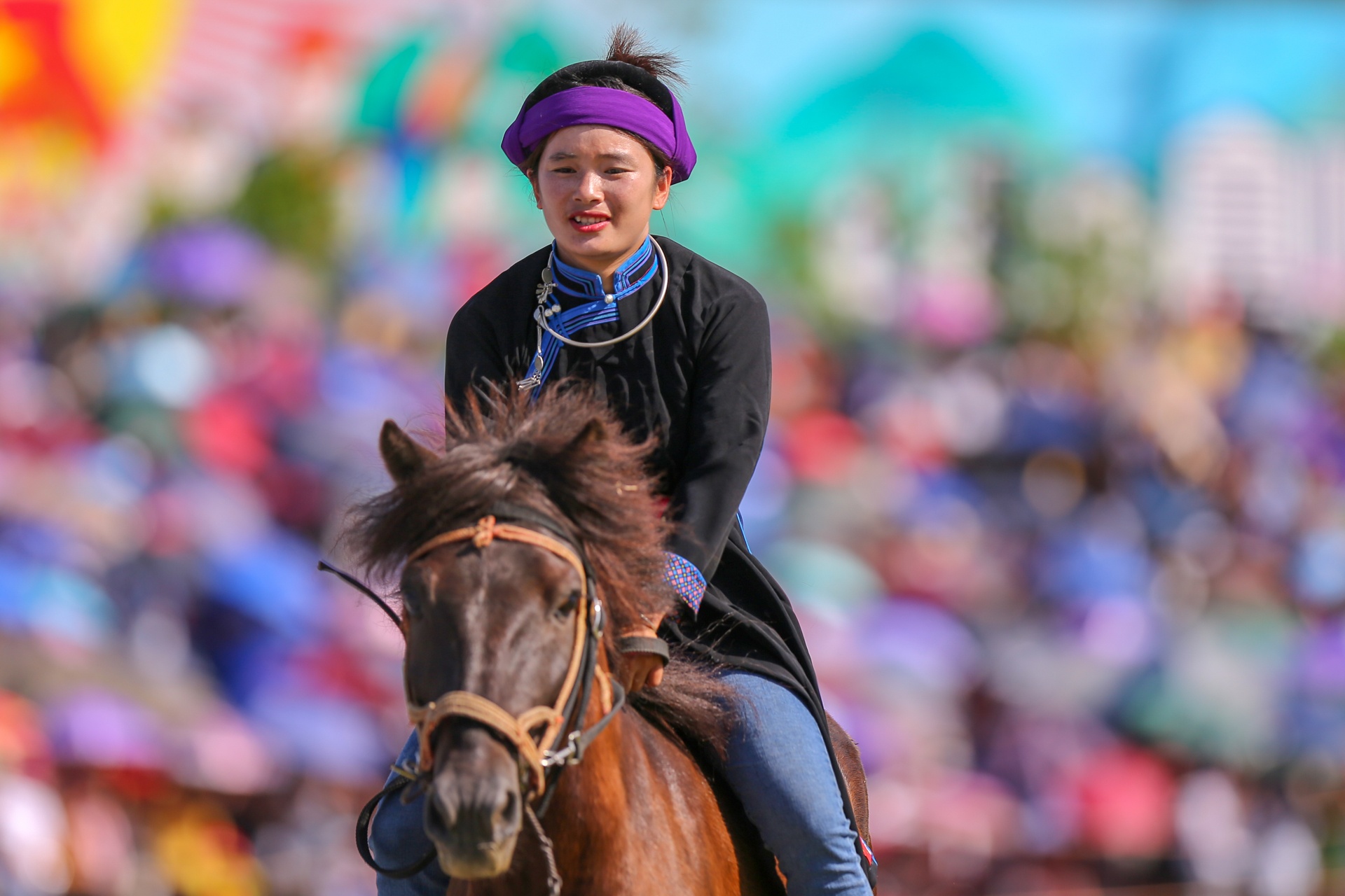 giai dua ngua Bac Ha anh 4